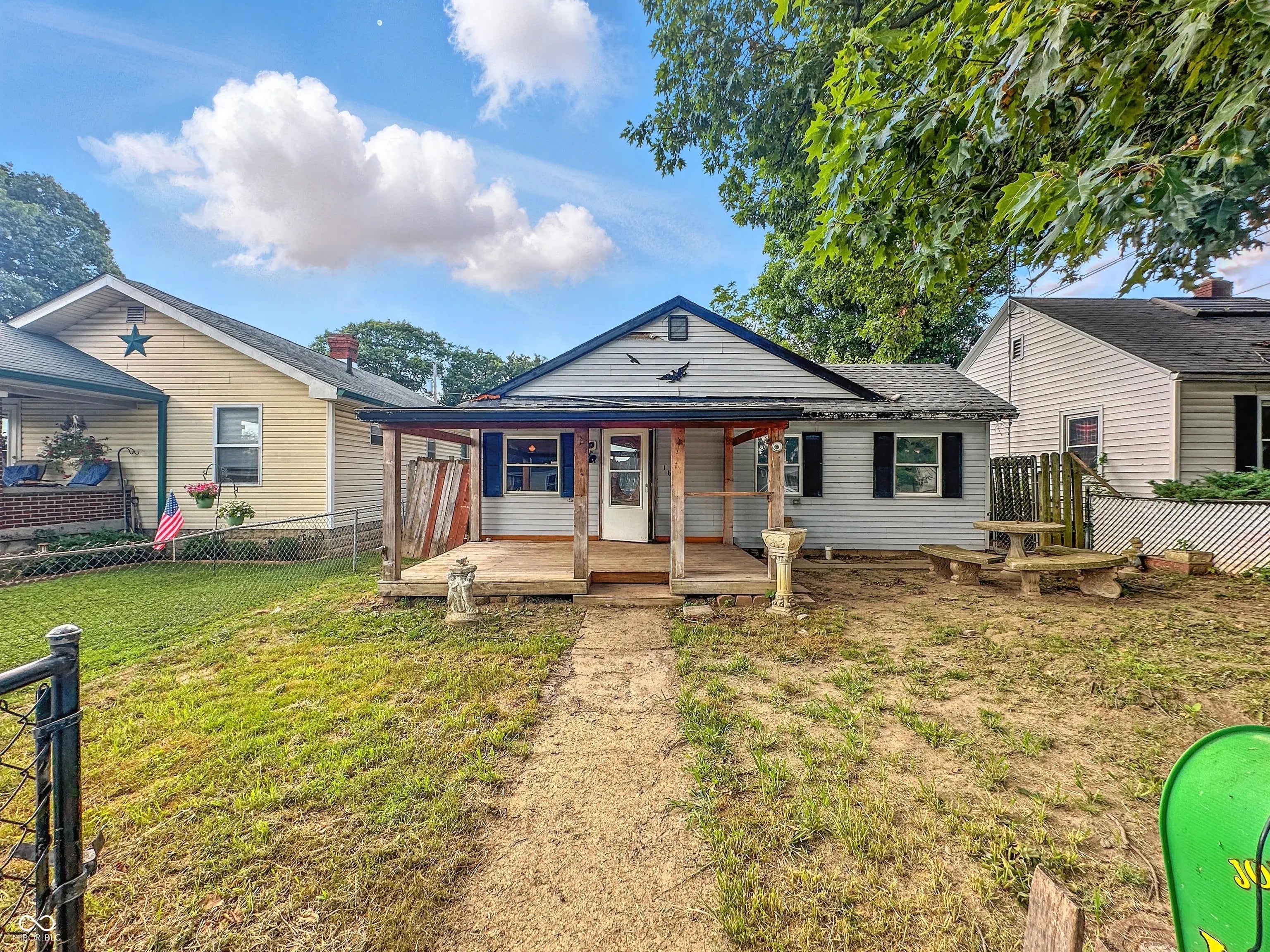 1654 E Bradbury Avenue, Indianapolis