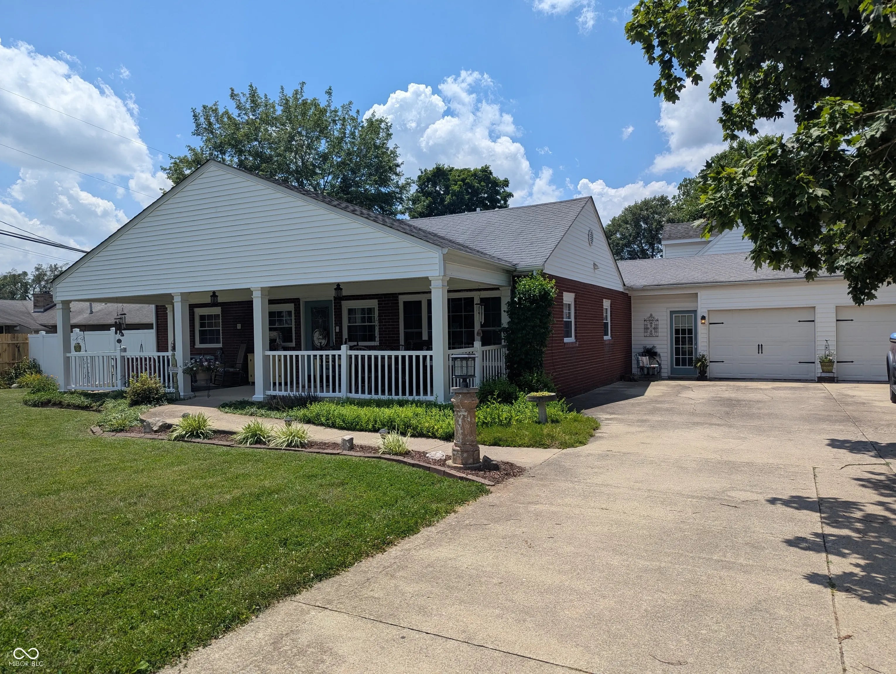 3236 Spruce Street, Columbus