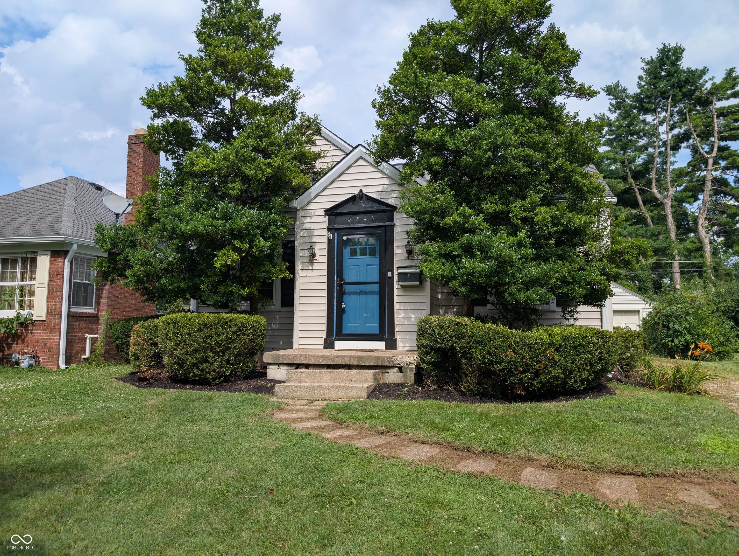 Photo of 5743 Kingsley Drive Indianapolis, IN 46220