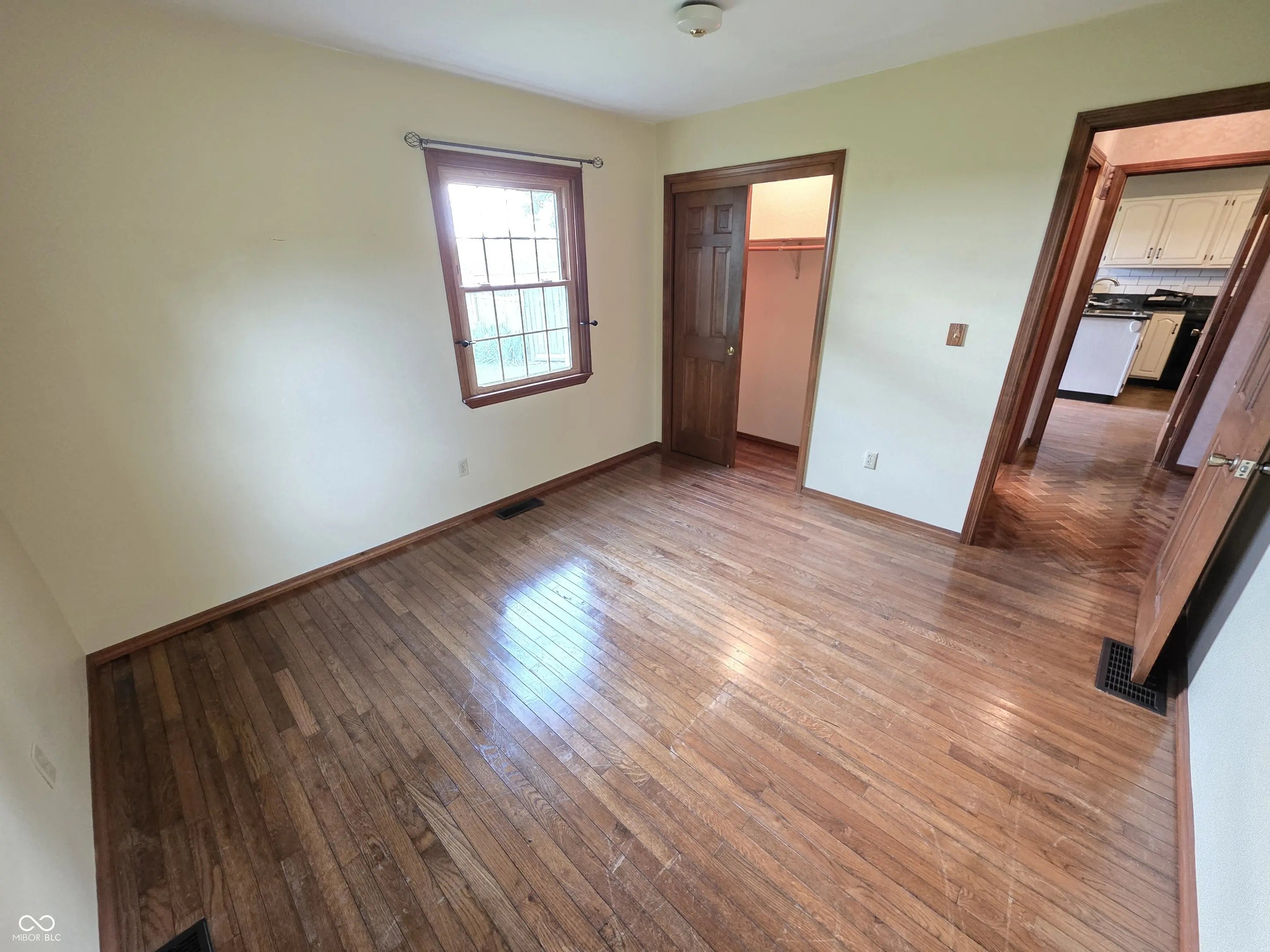 428 W Lawton Circle MLS 22049642 Woodview photo 19