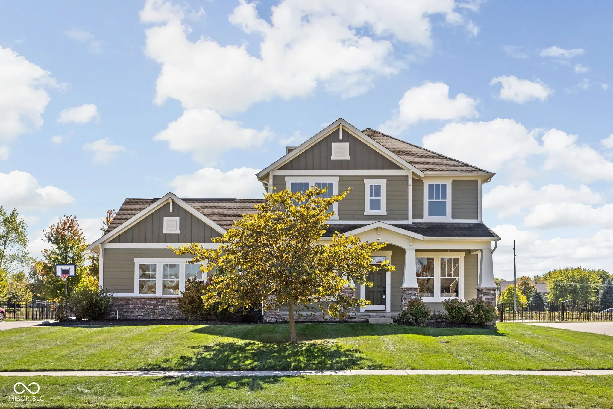 9159 Brookstone Place, Zionsville