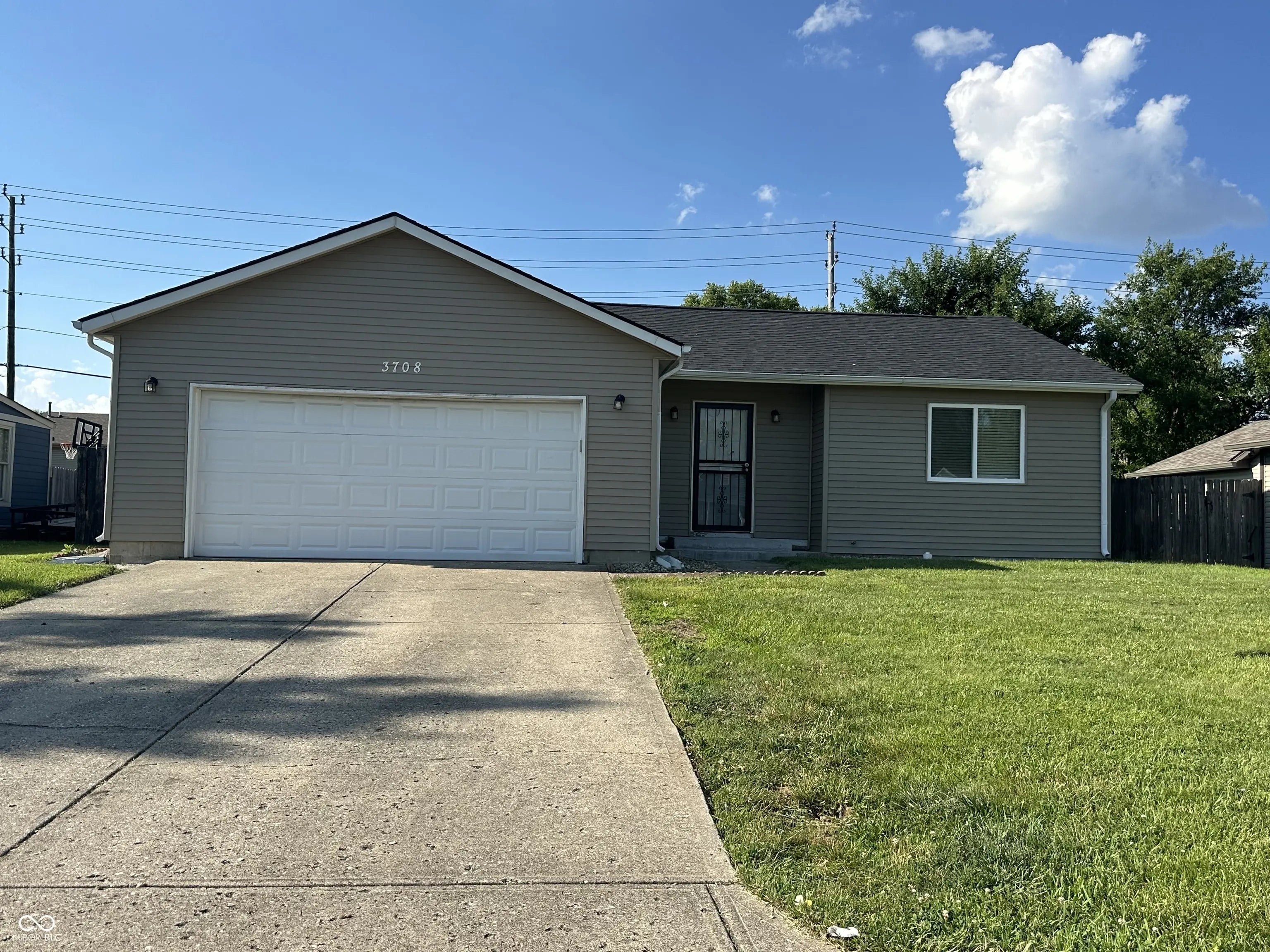 3708 Pleasant Creek Drive, Indianapolis
