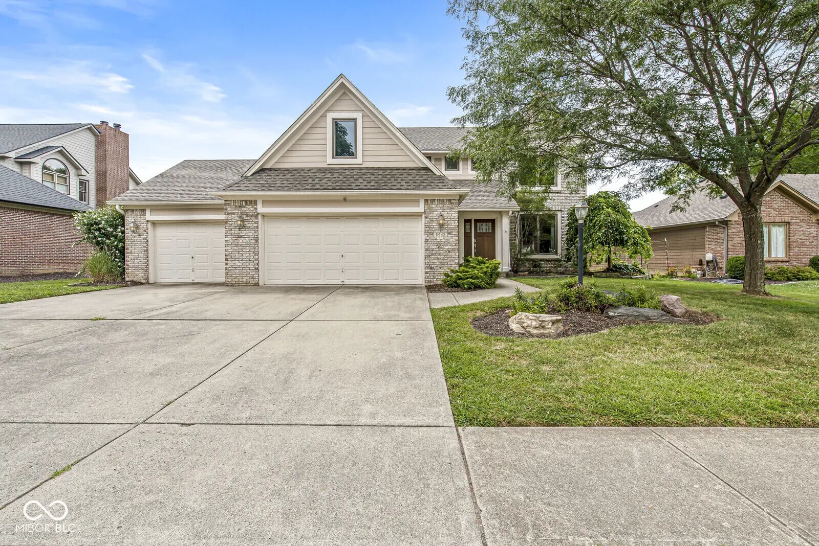 6442 Royal Oakland Drive, Indianapolis