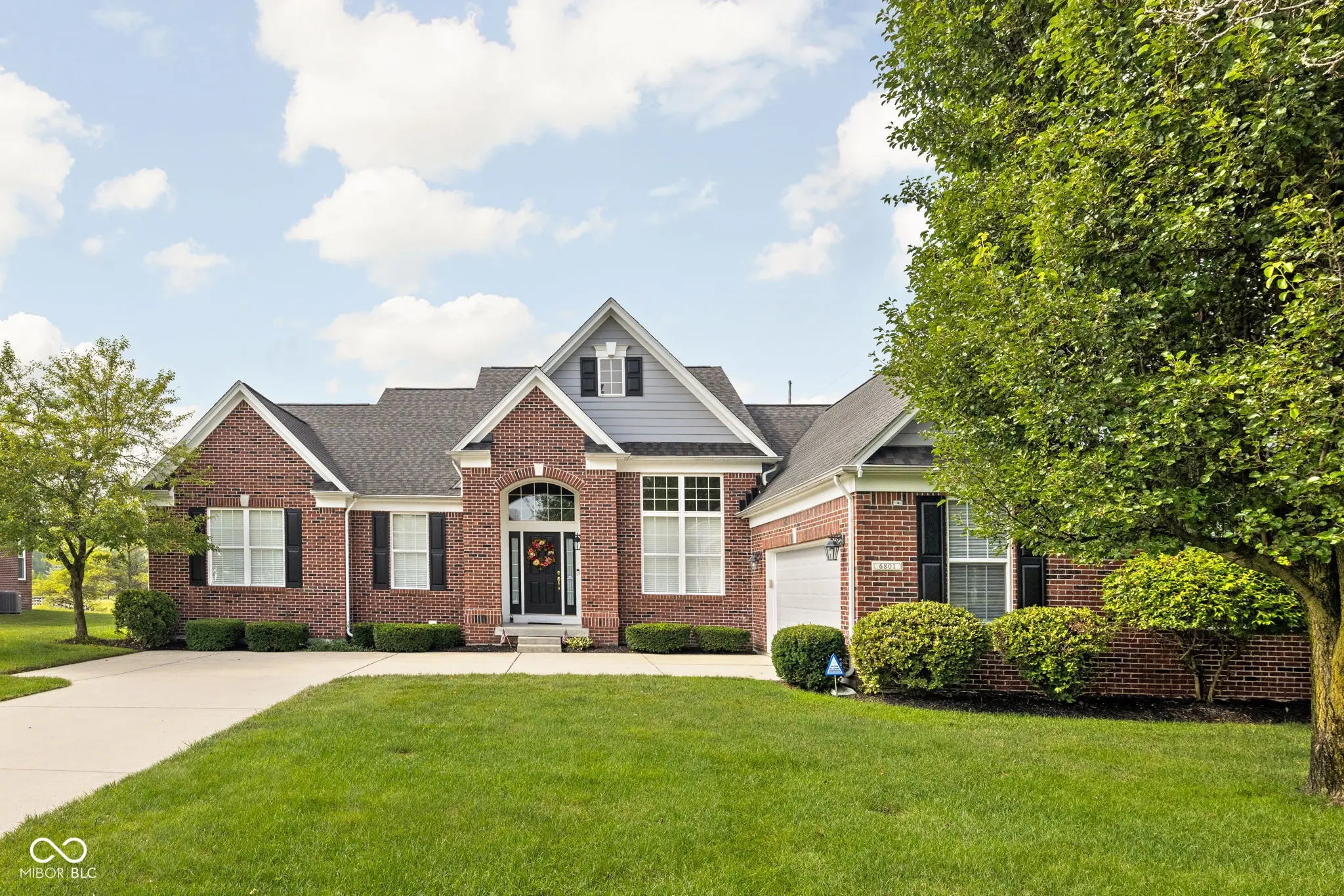 6801 Woodhaven Place, Zionsville