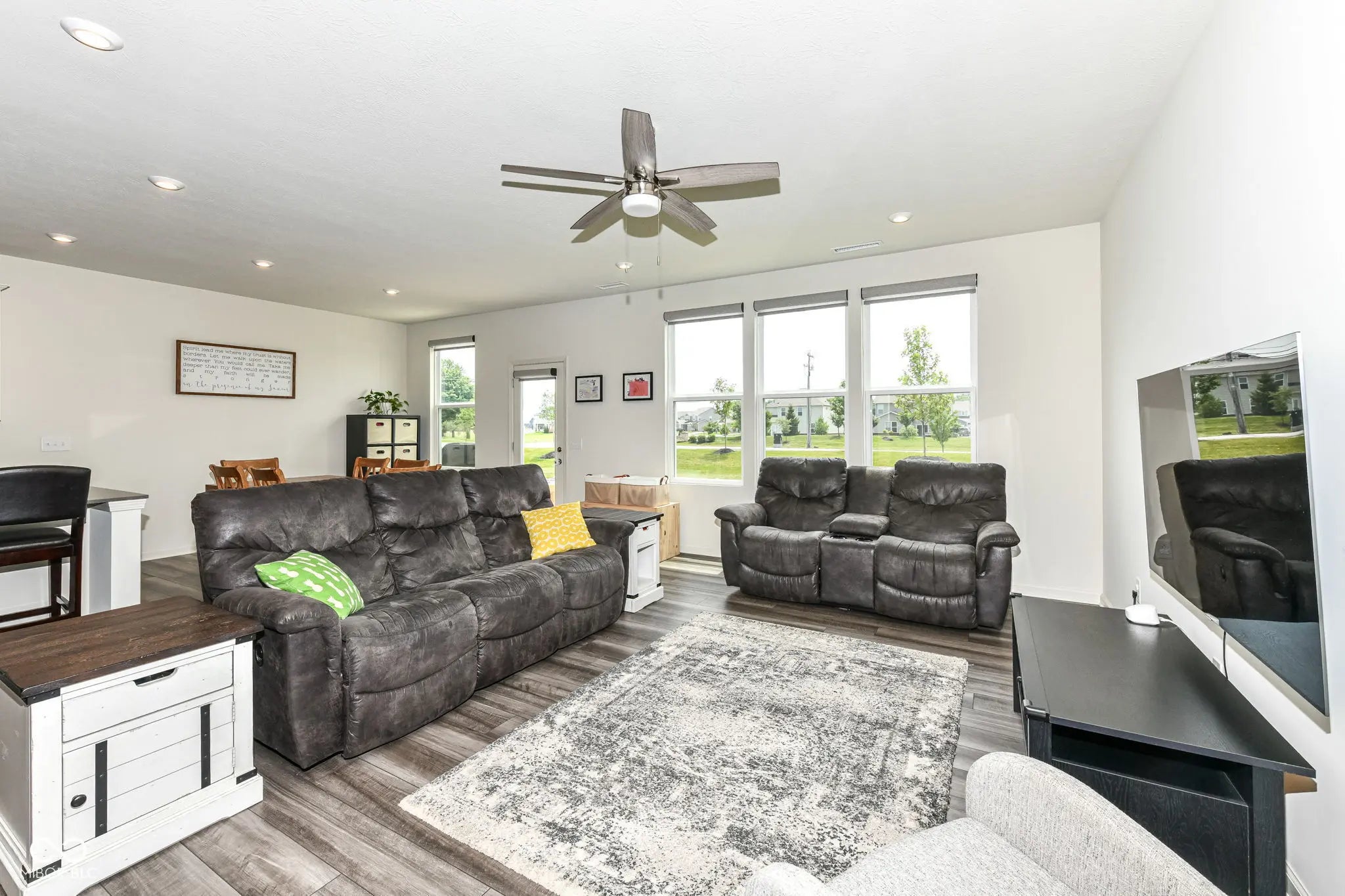 7101 Oak Trace Lane MLS 22049917 Belle Arbor photo 12