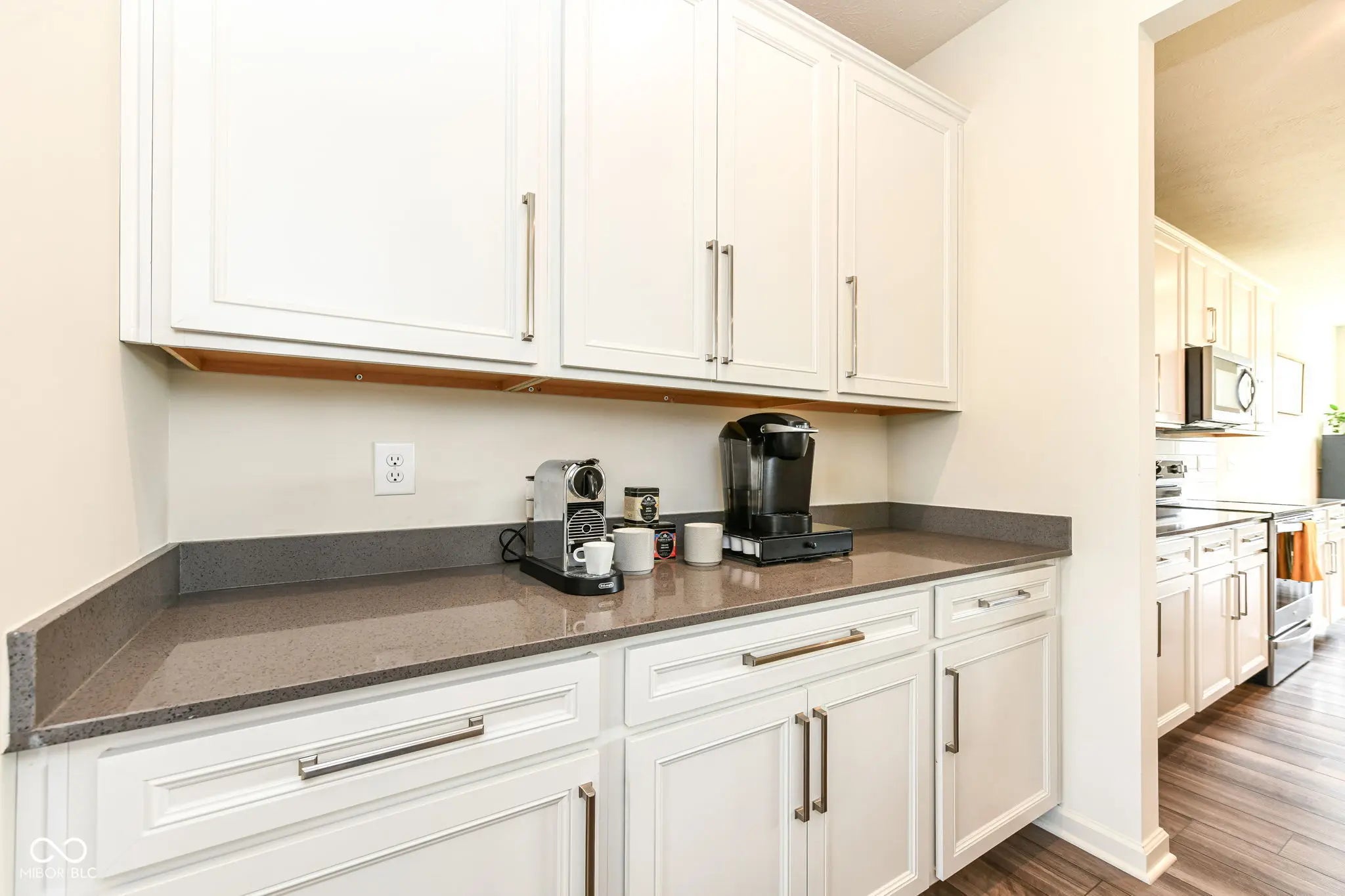 7101 Oak Trace Lane MLS 22049917 Belle Arbor photo 5