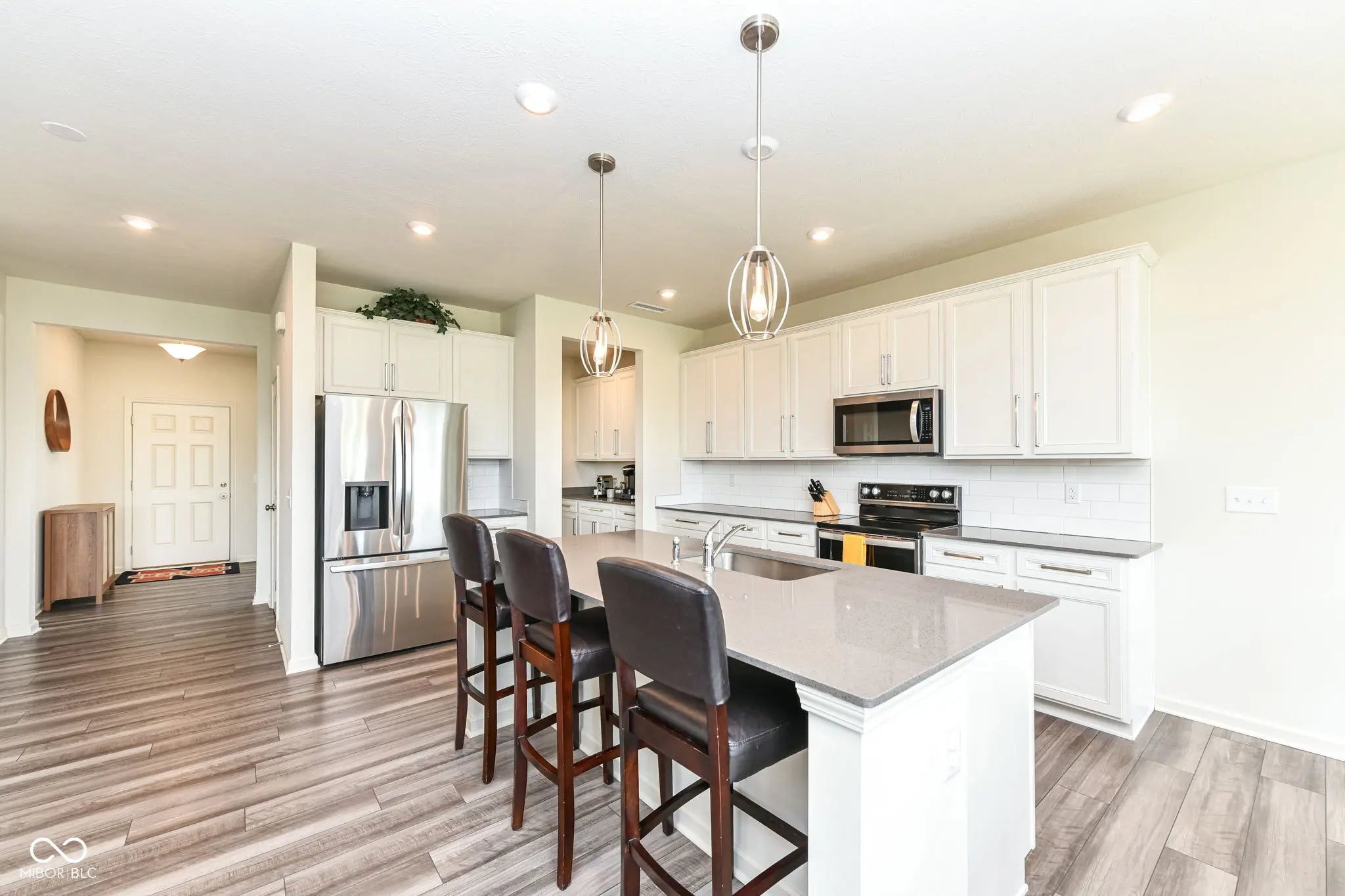 7101 Oak Trace Lane MLS 22049917 Belle Arbor photo 6