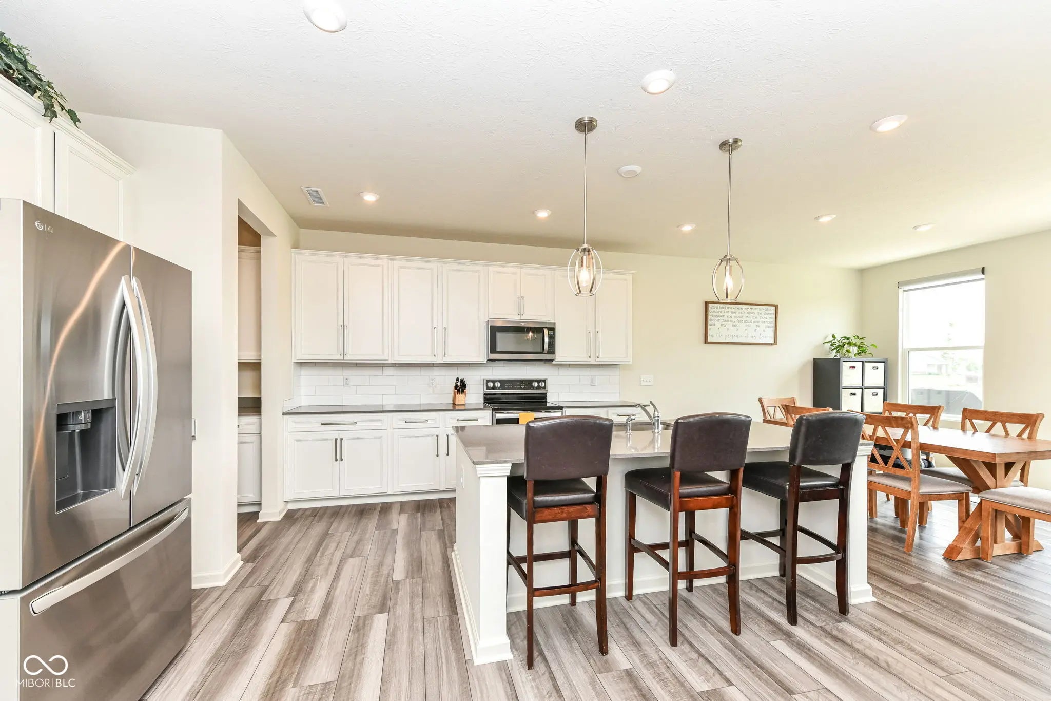 7101 Oak Trace Lane MLS 22049917 Belle Arbor photo 7