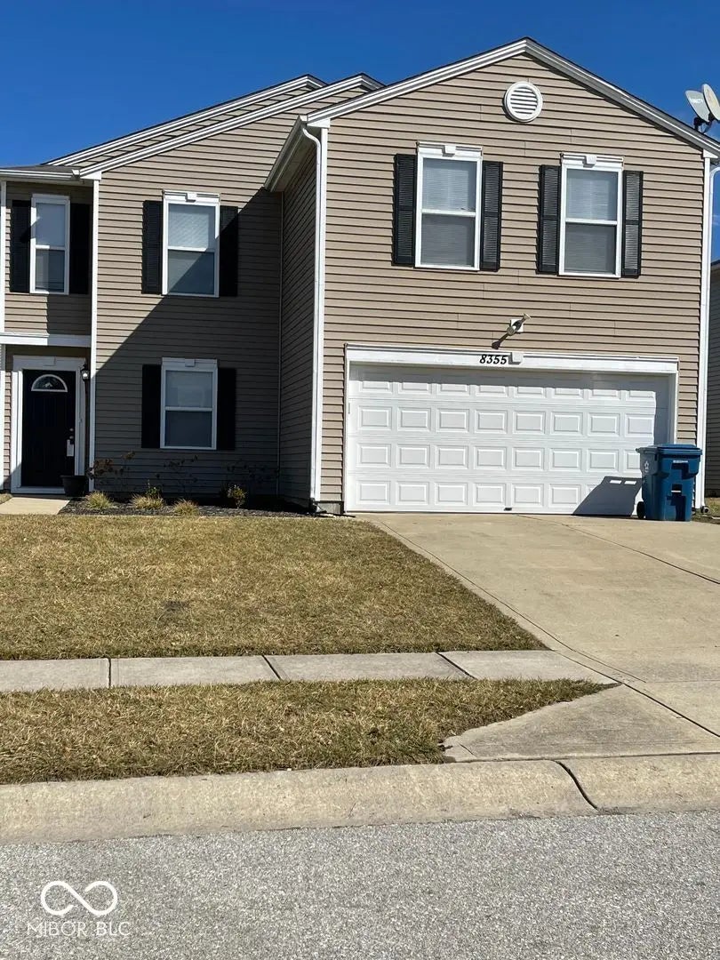 8355 Becks Mill Lane, Indianapolis