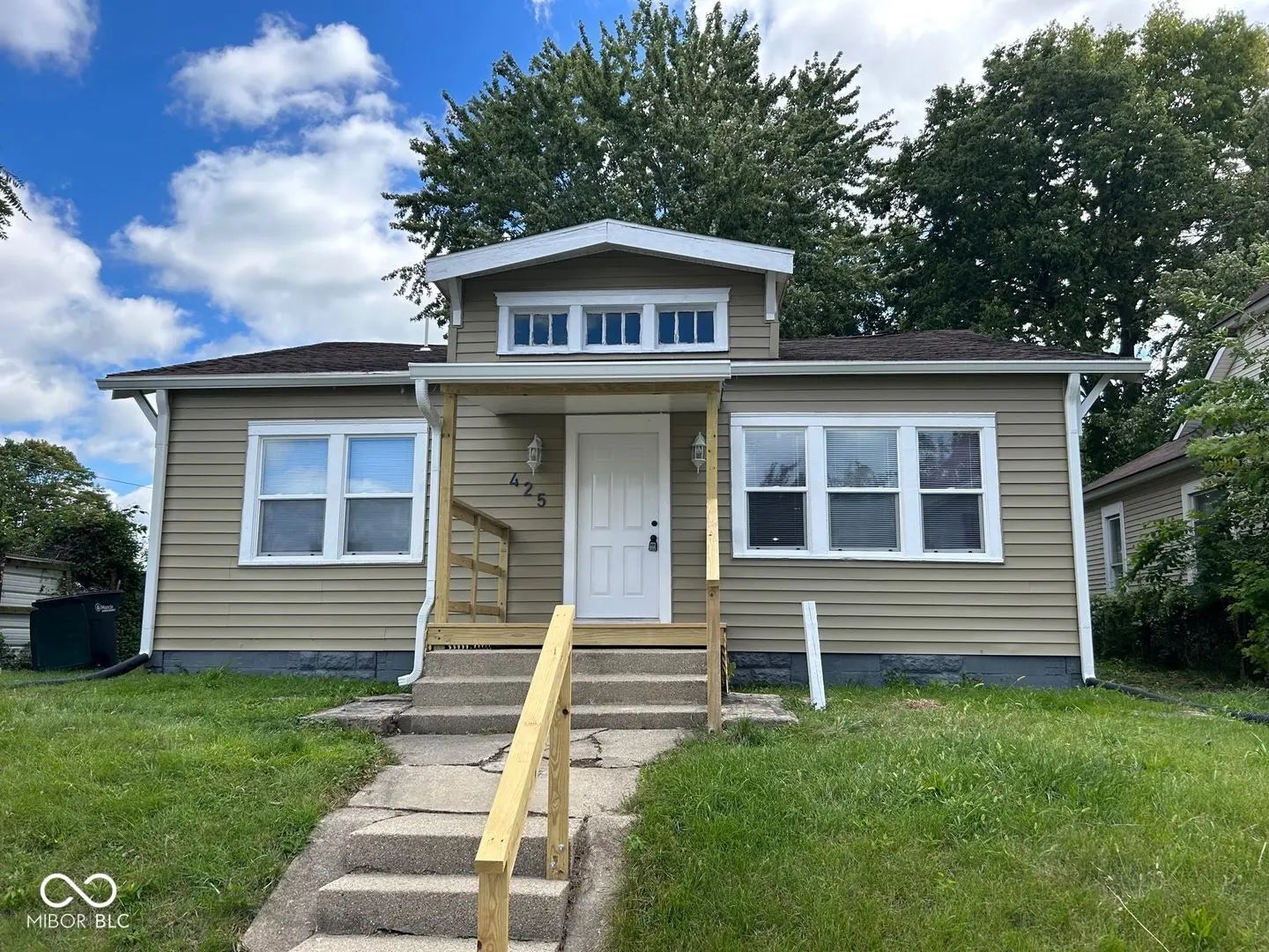 425 E 8th Street, Muncie