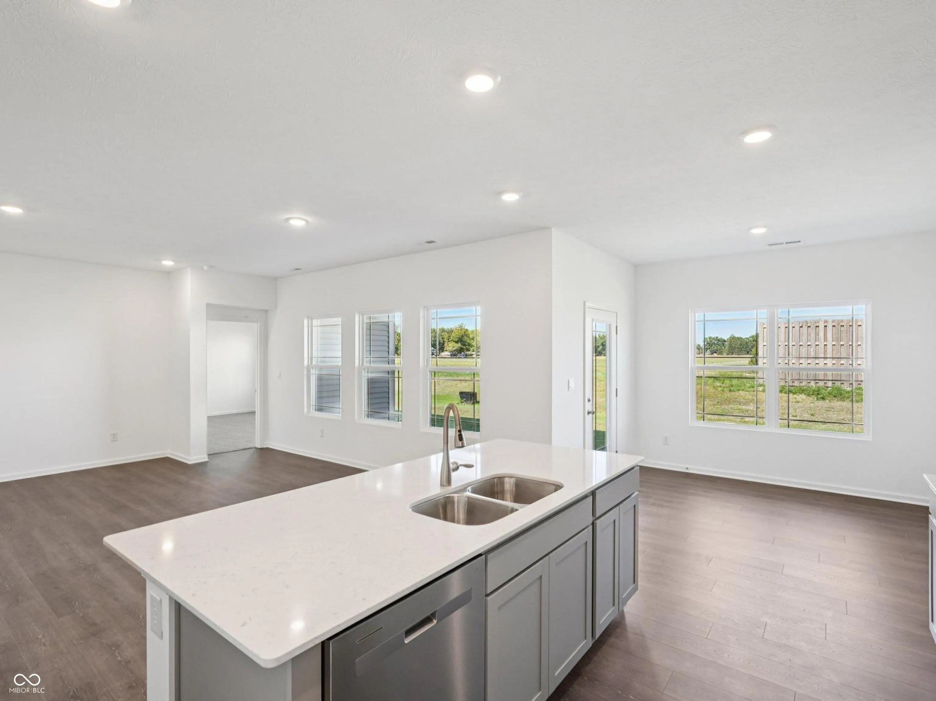 6918 Heritage Pass N MLS 22050020 Parkview Village photo 9