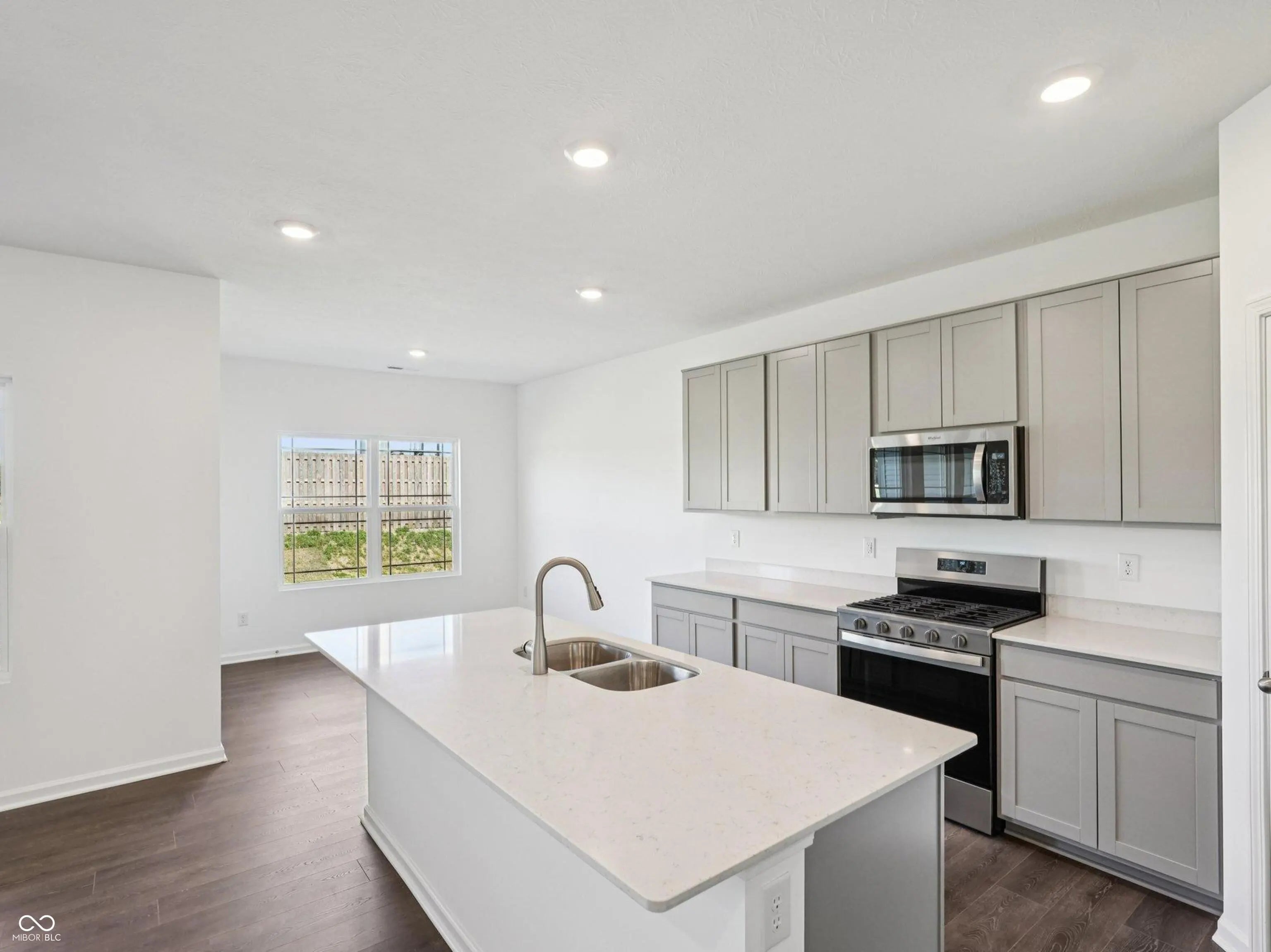 6918 Heritage Pass N MLS 22050020 Parkview Village photo 4