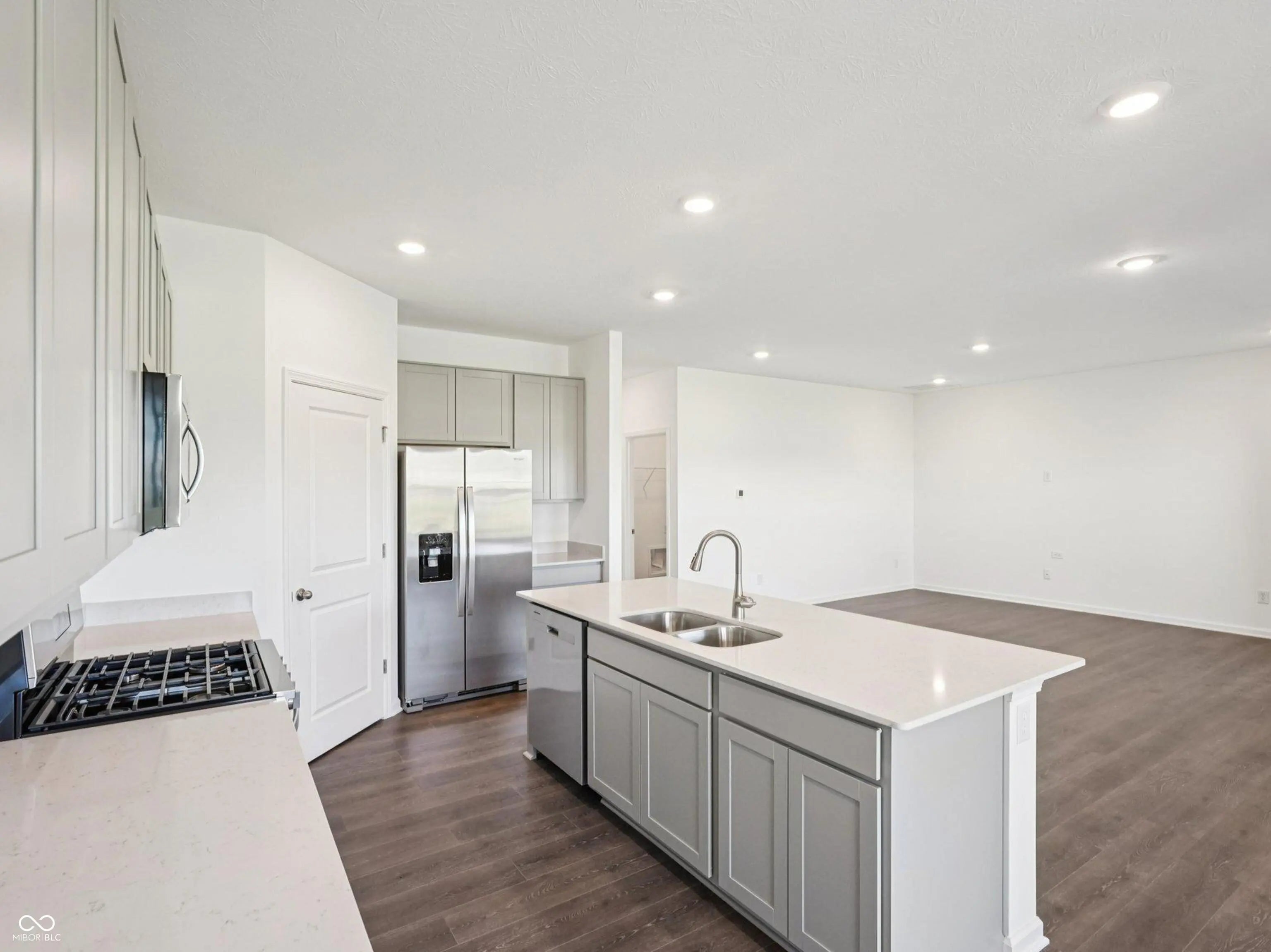 6918 Heritage Pass N MLS 22050020 Parkview Village photo 6