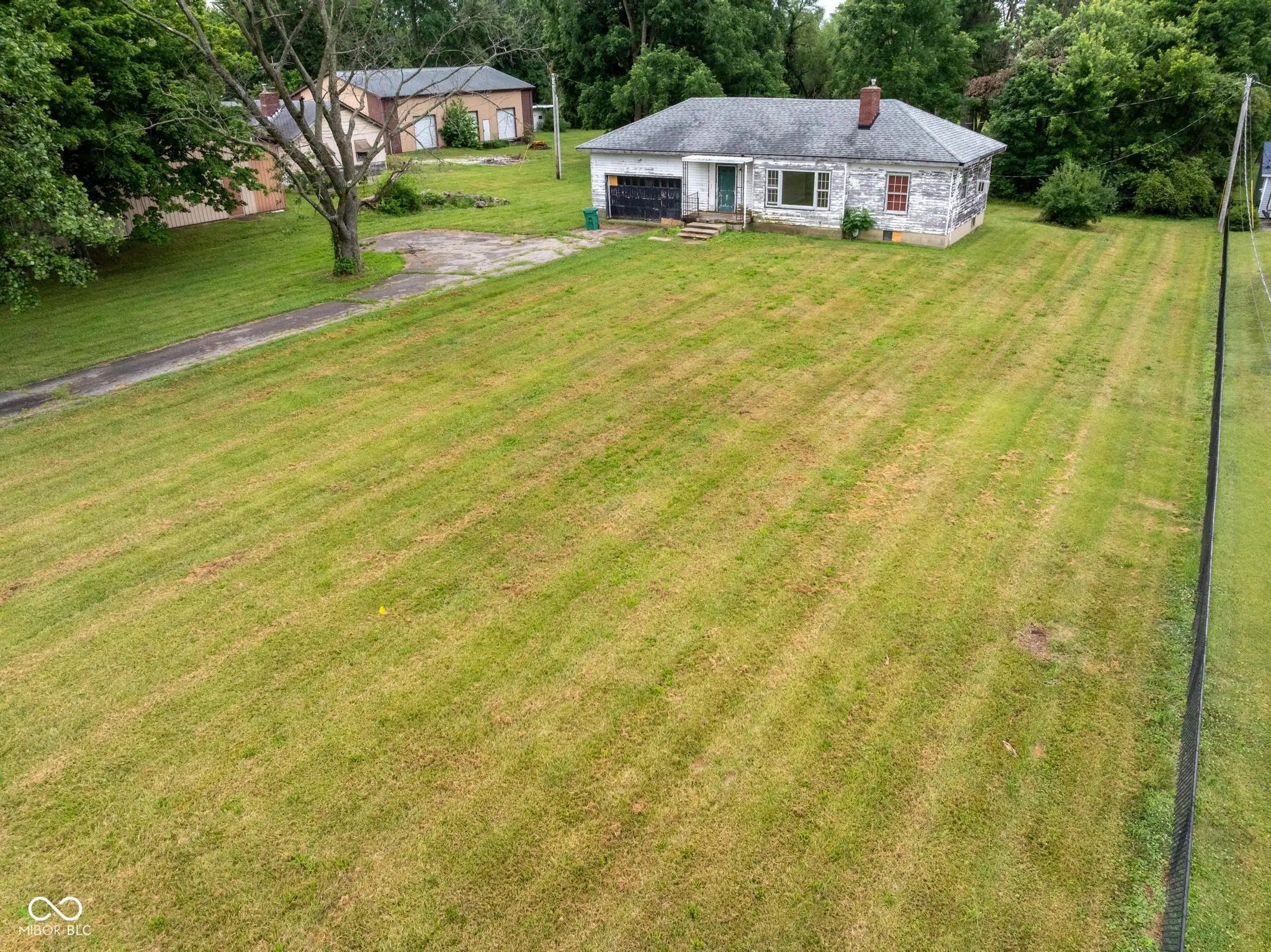 2239 W Main Street, Greenfield