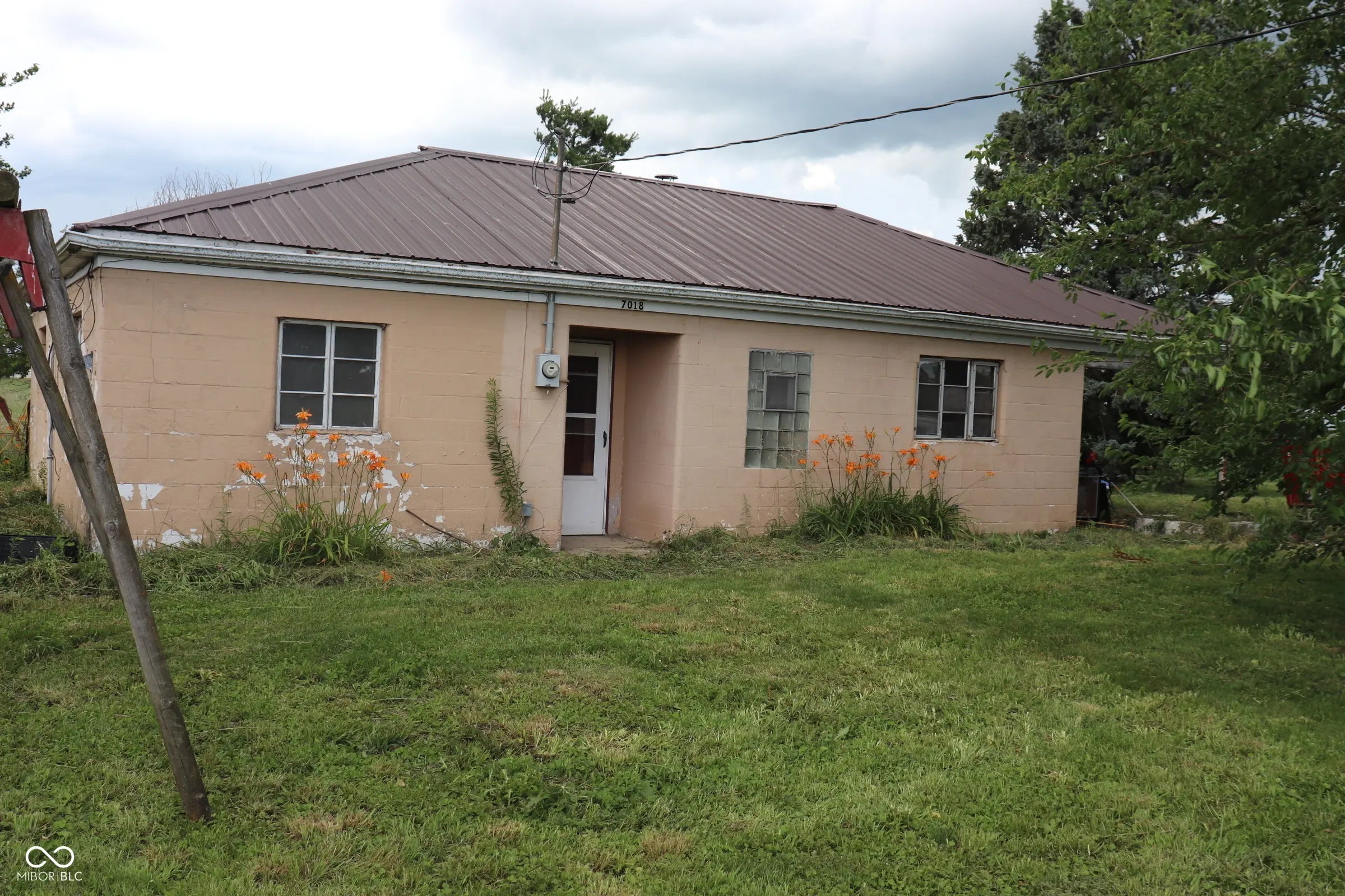 7018 S County Road 430 W, Frankfort