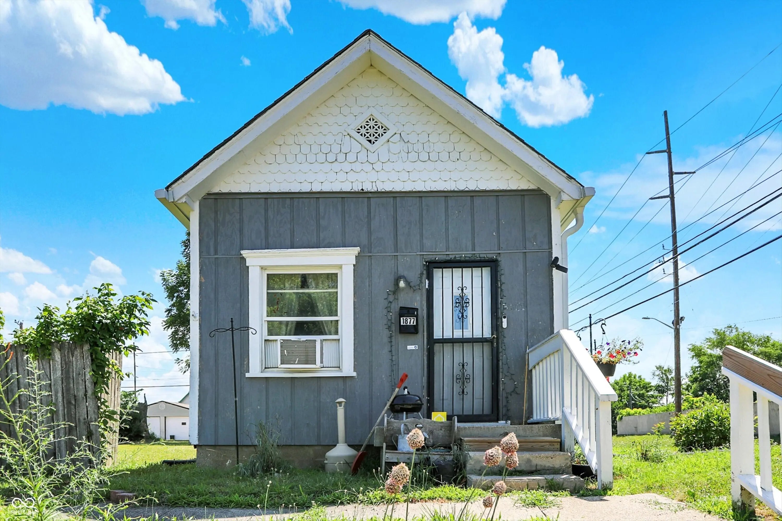 1877 Barth Avenue, Indianapolis