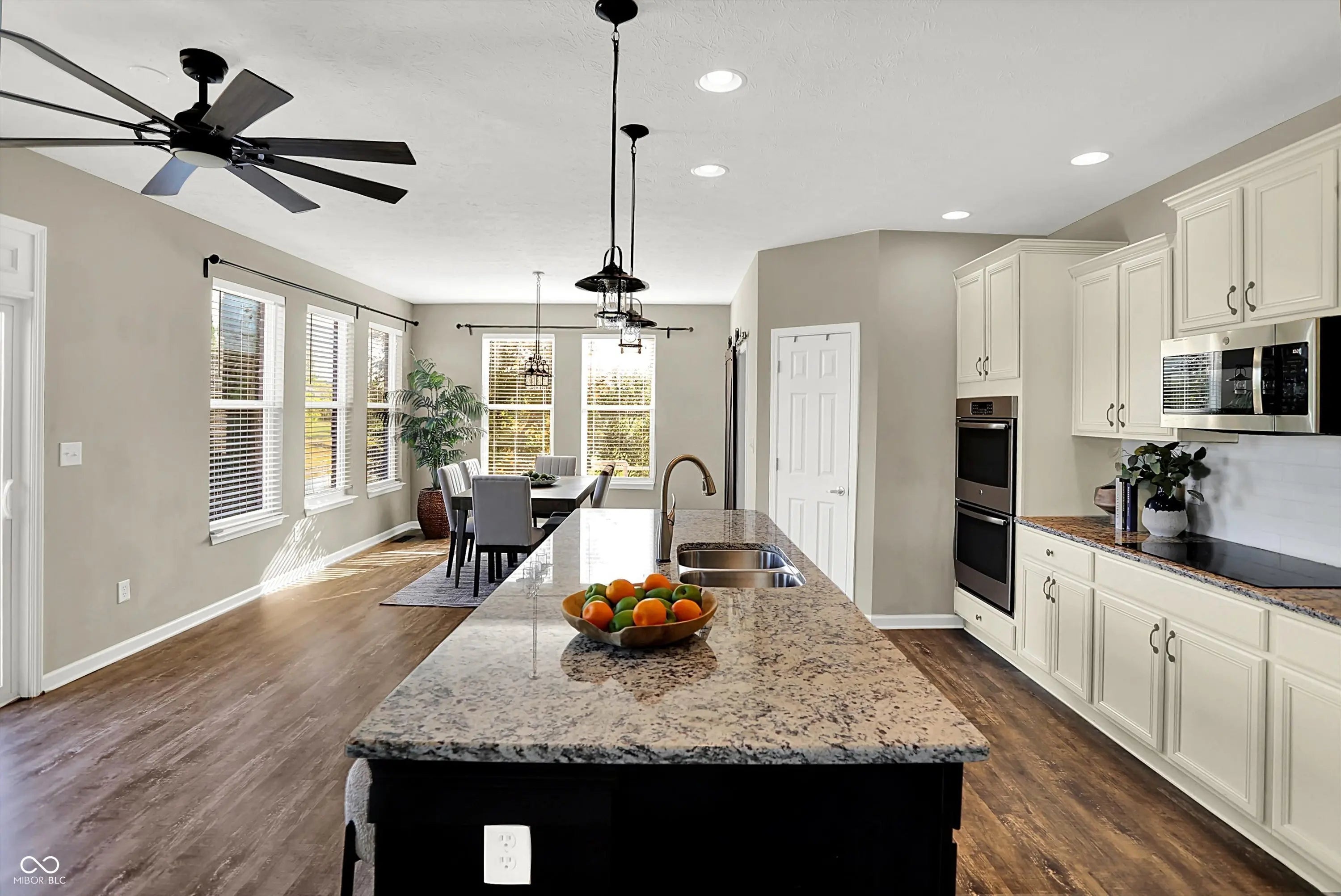 3762 Woodruff Place MLS 22050228 Wyncrest photo 14