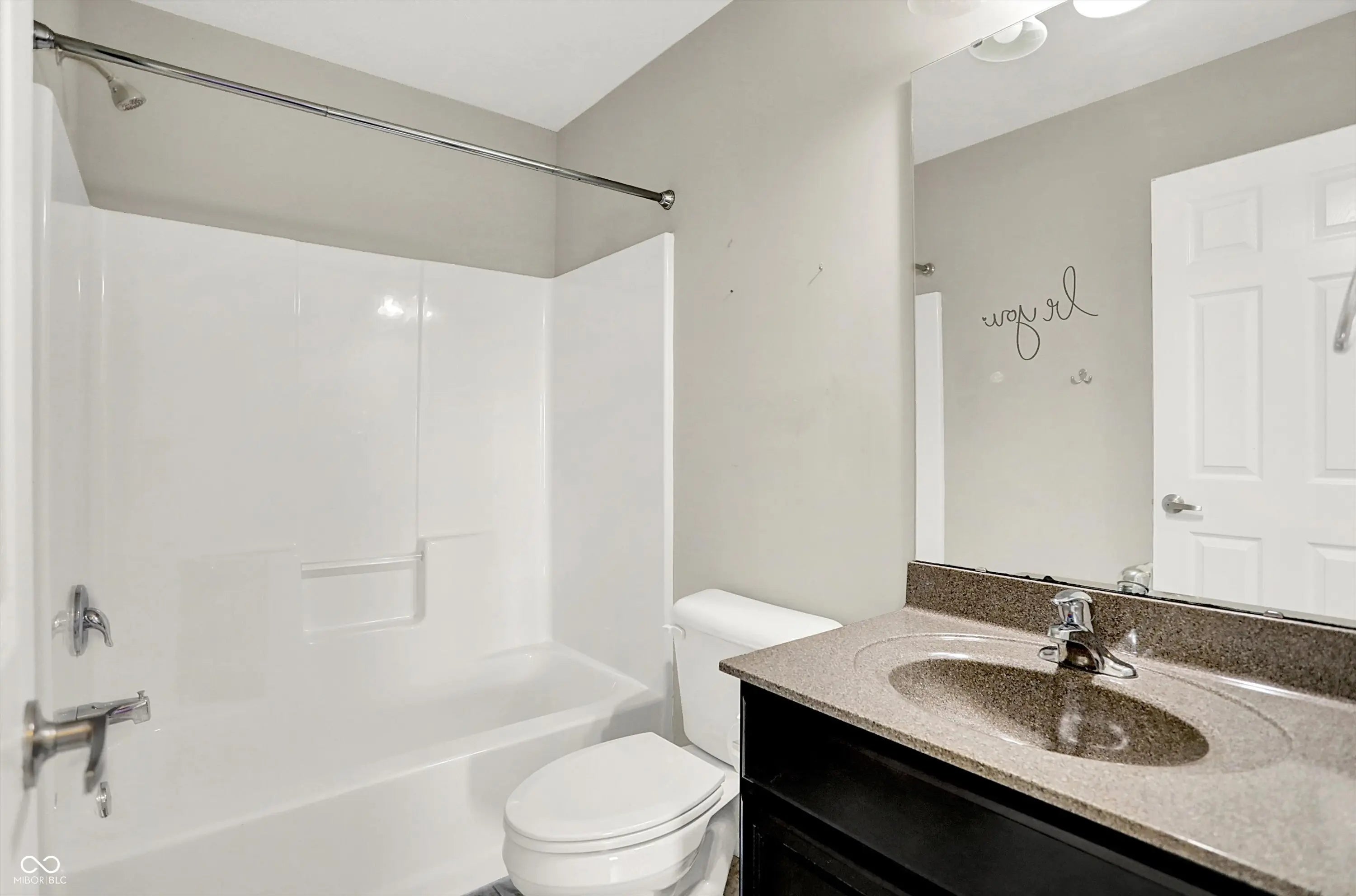 3762 Woodruff Place MLS 22050228 Wyncrest photo 25