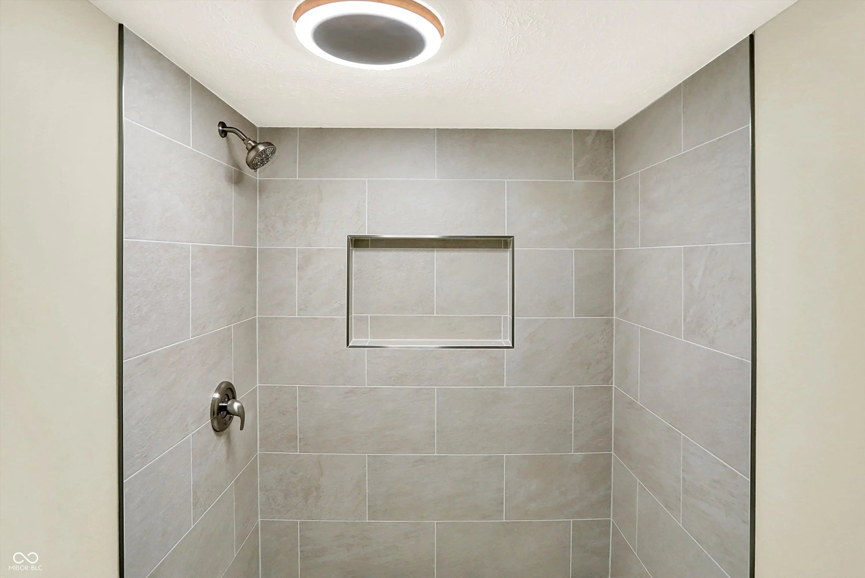 3762 Woodruff Place MLS 22050228 Wyncrest photo 29