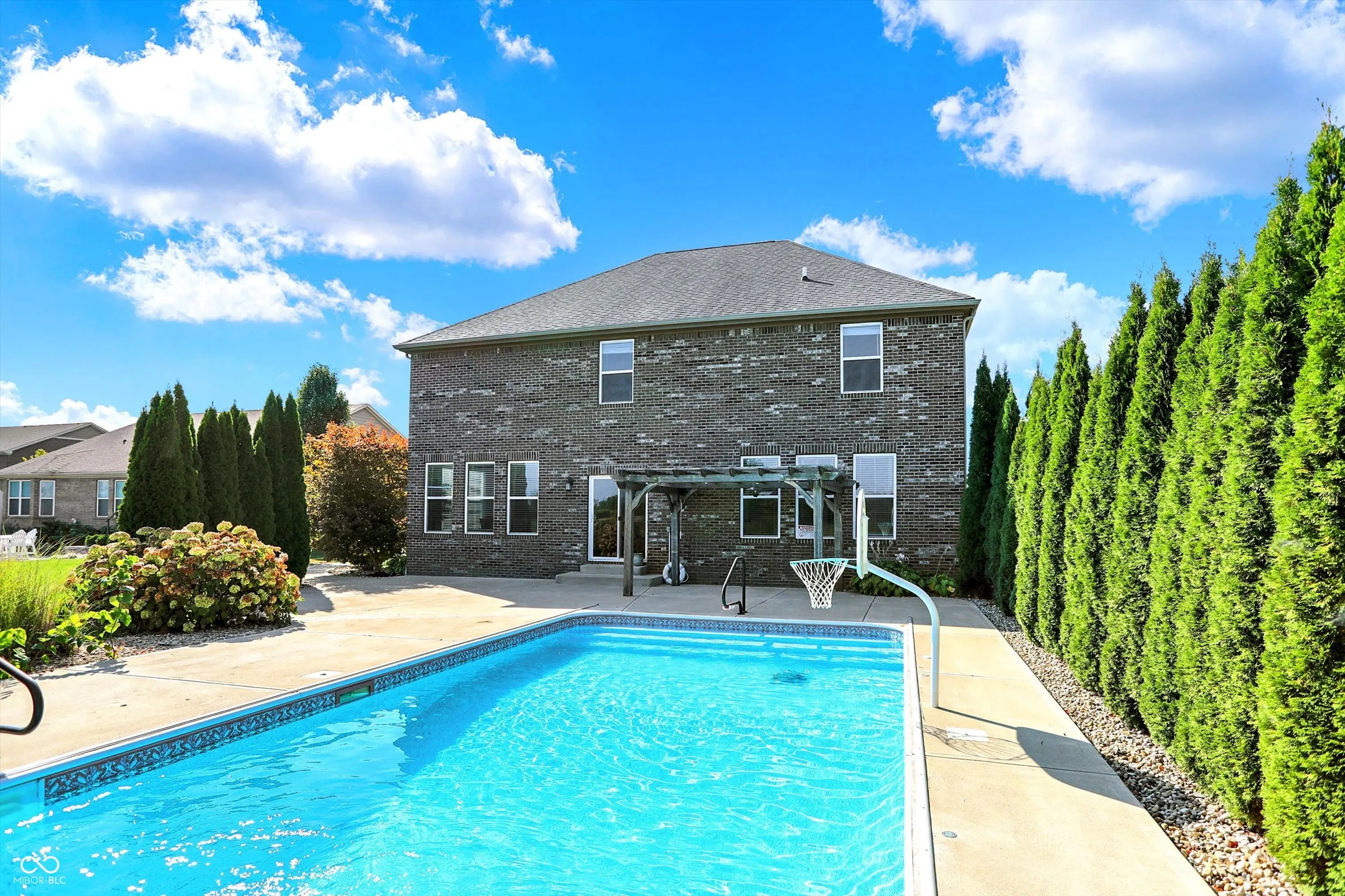 3762 Woodruff Place MLS 22050228 Wyncrest photo 32