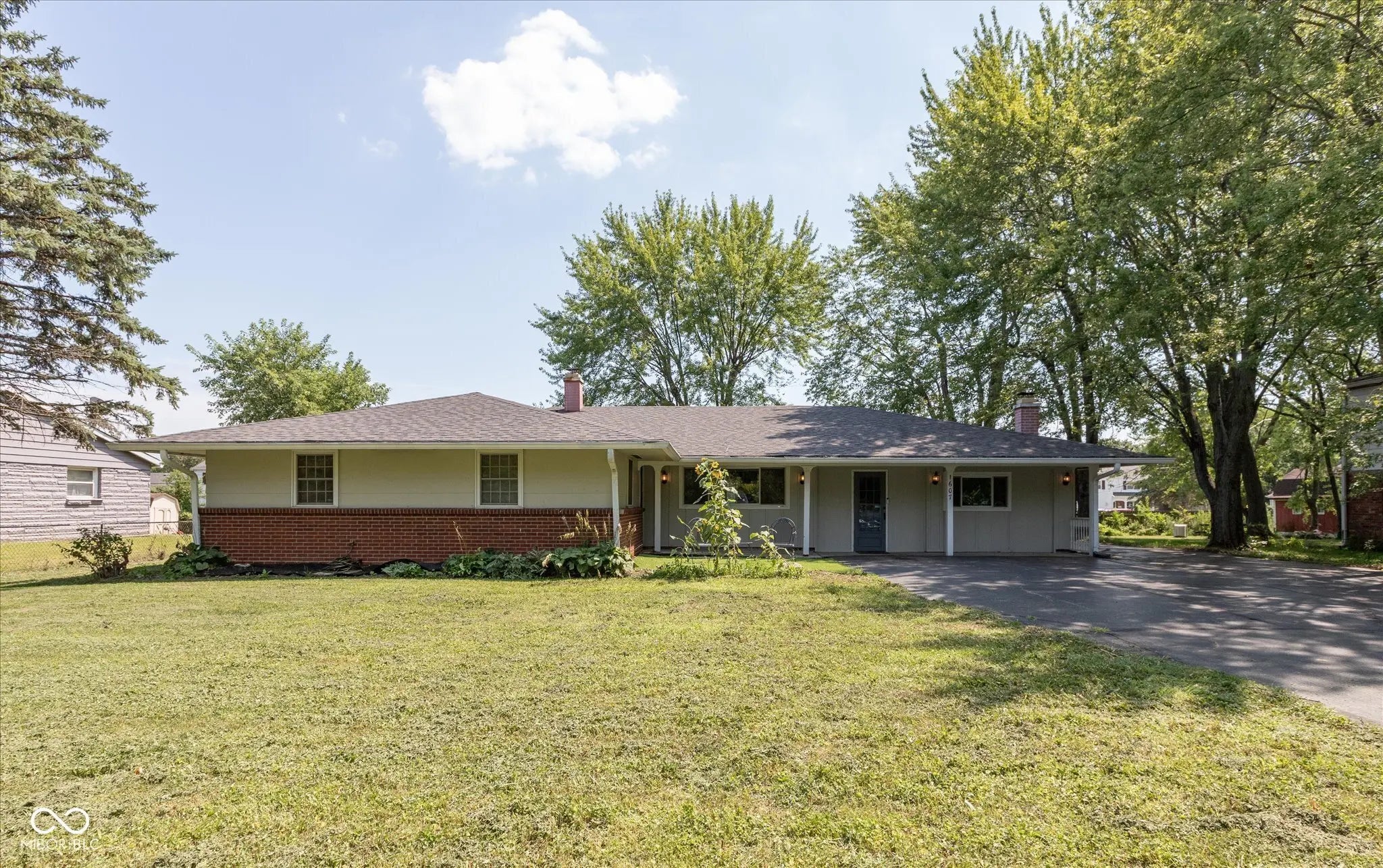 1607 W 79th Street, Indianapolis