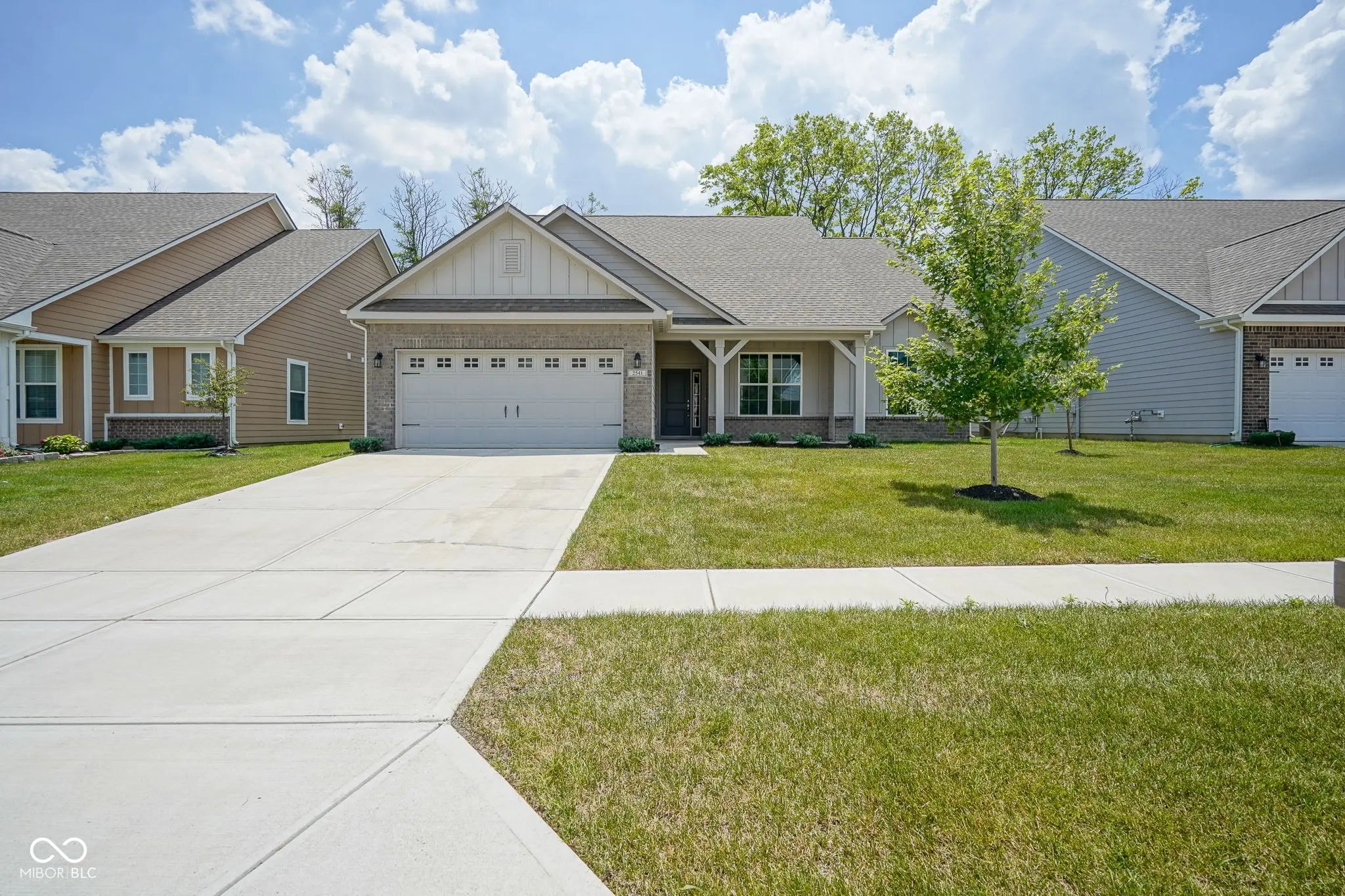 2541 Riviera Place, Greenwood