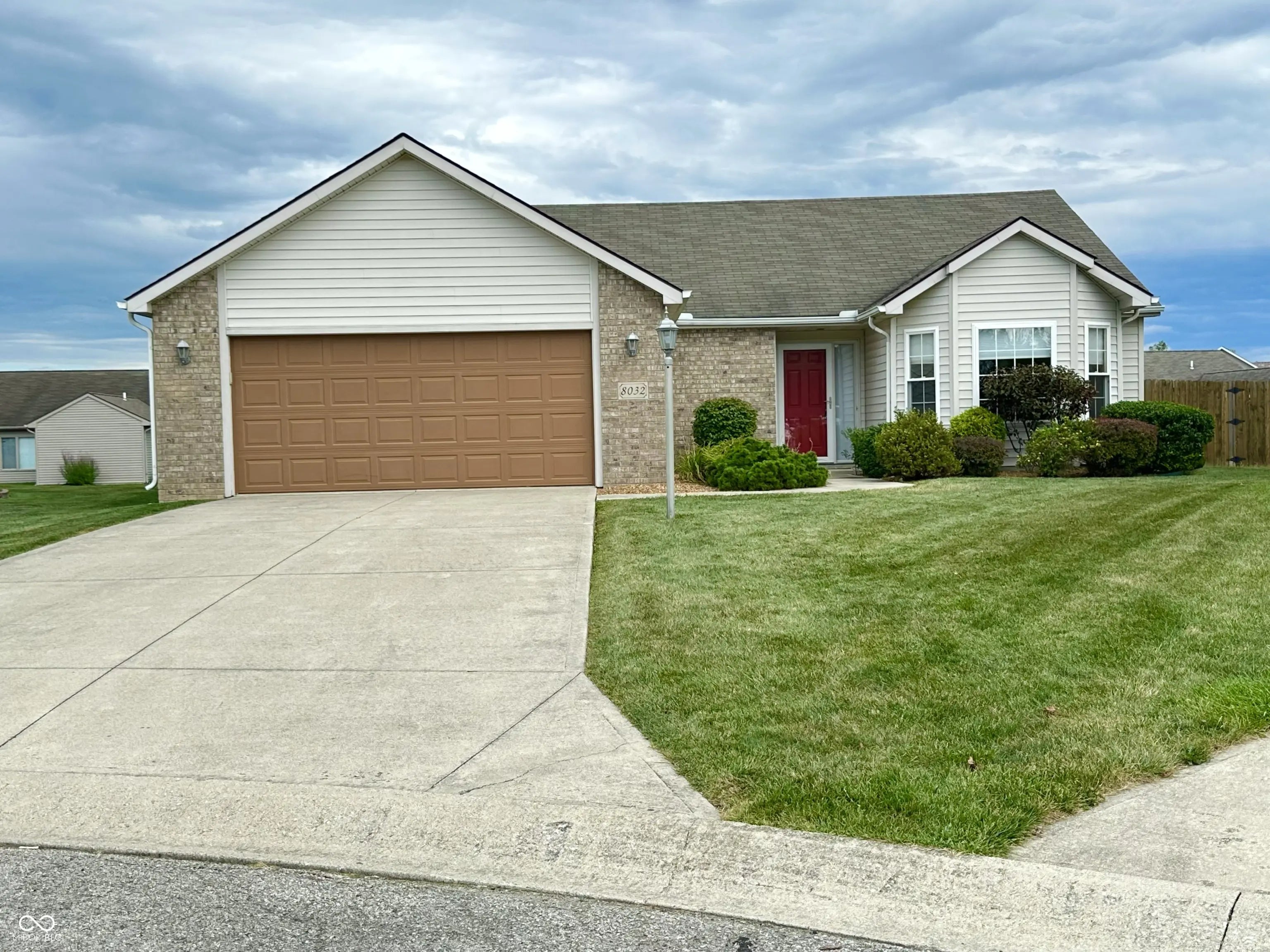 Photo of 8032 Edinburgh Place Fort Wayne, IN 46835