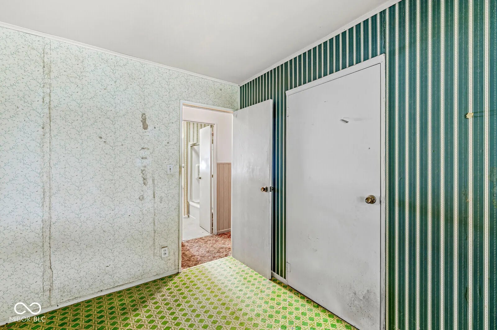 34 Crestwood Drive MLS 22050660 1st Sub Div photo 19