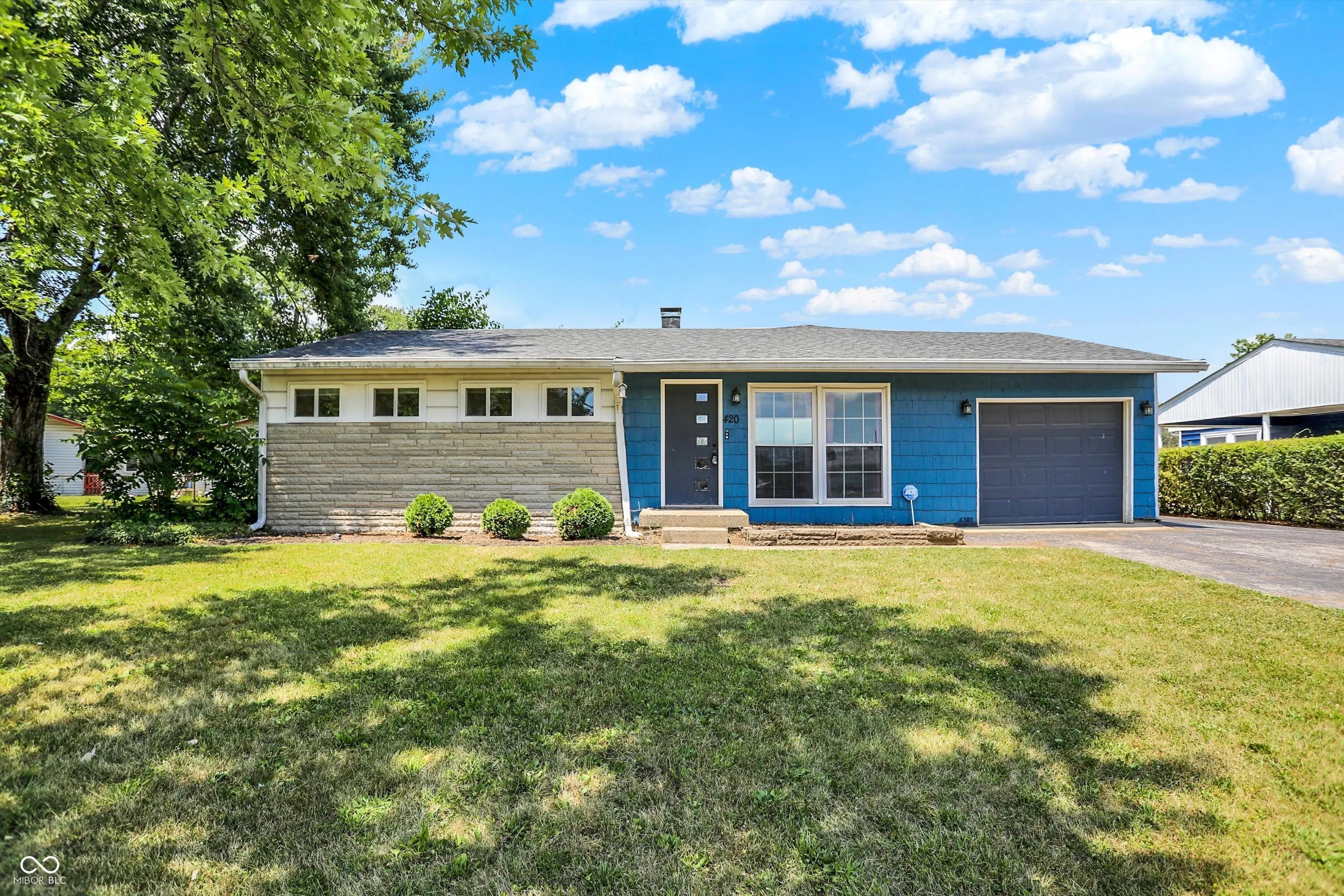 4202 Standish Drive, Indianapolis
