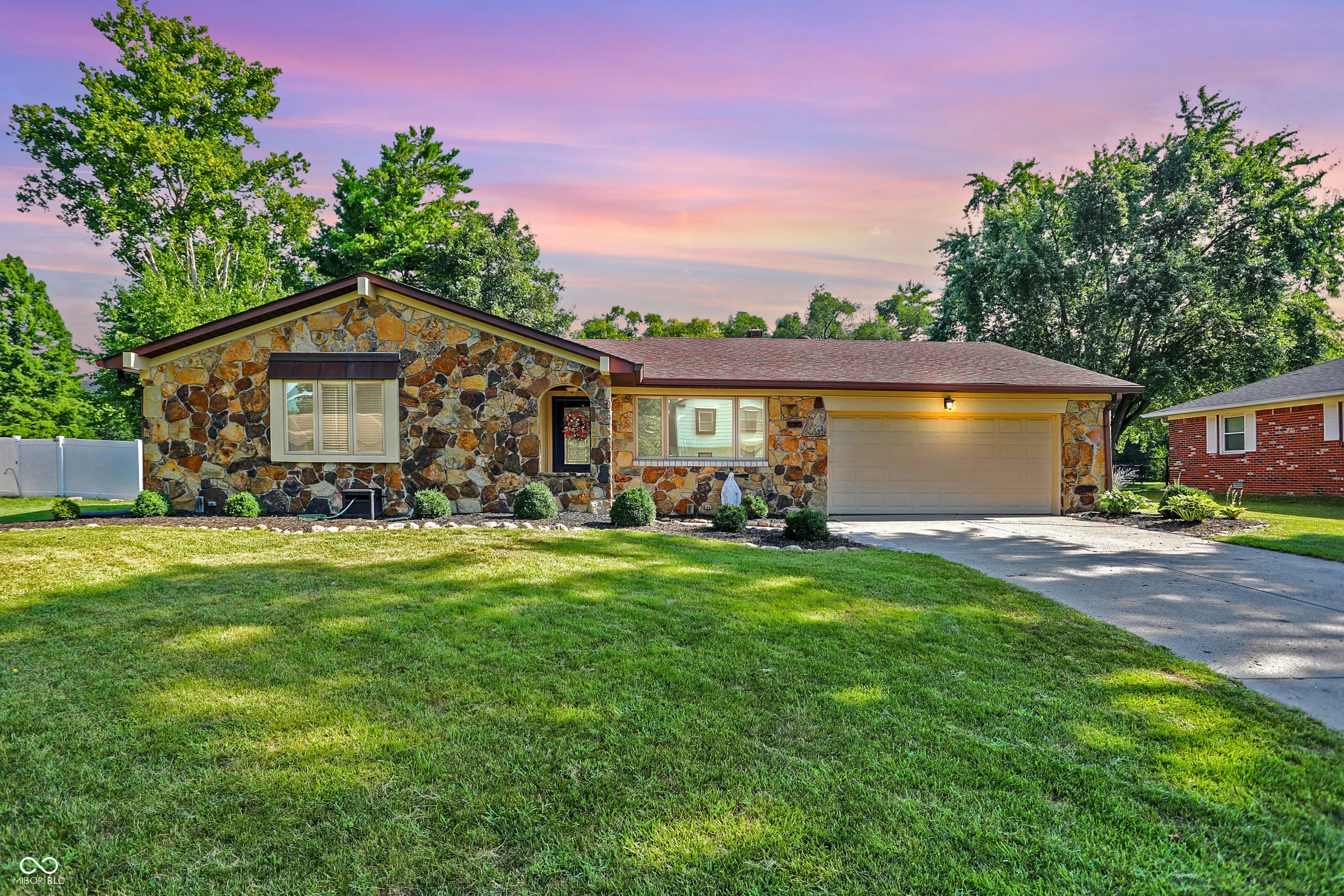 830 Yosemite Drive, Indianapolis