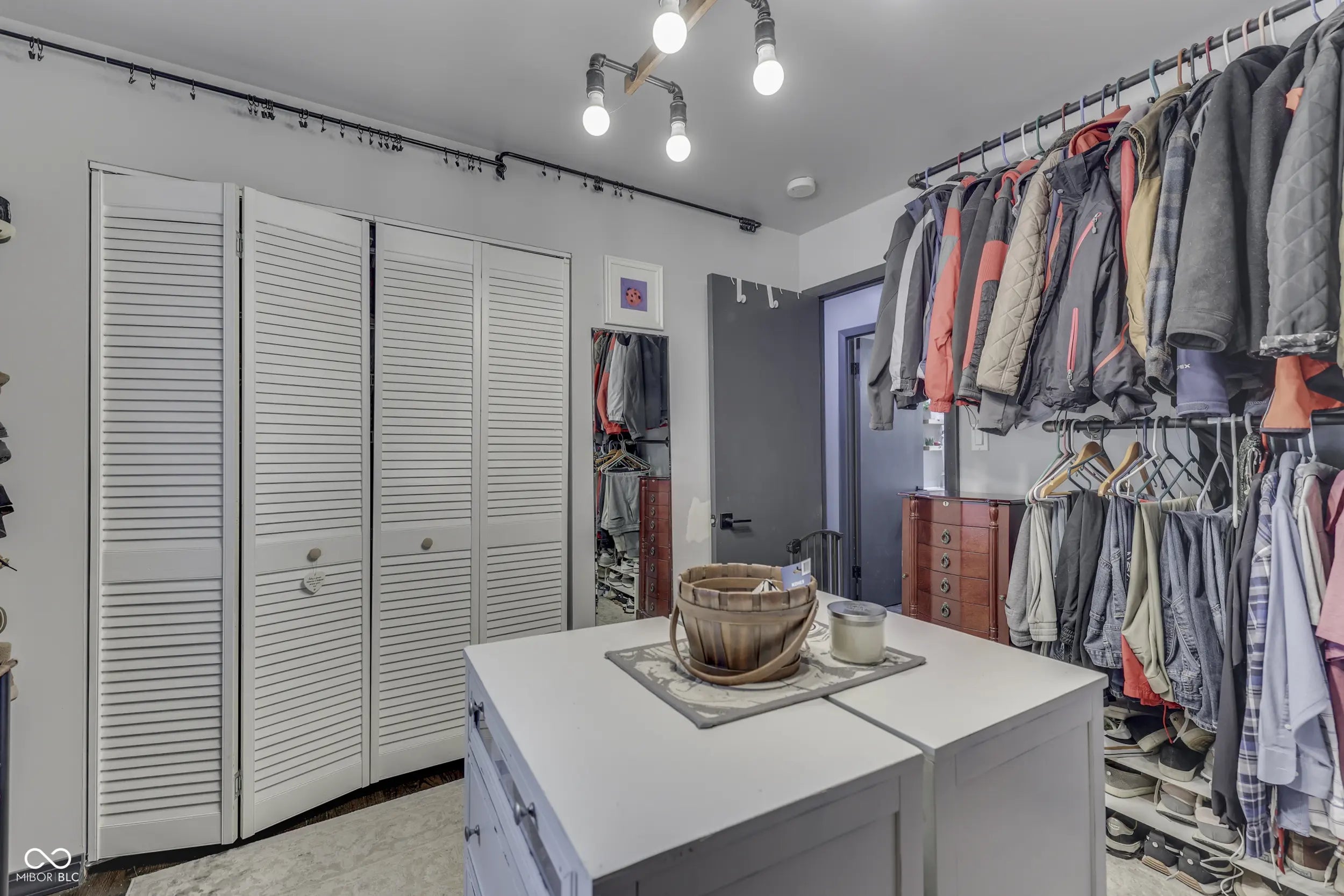 110 N Tresslar Avenue MLS 22051054 Utterback photo 31