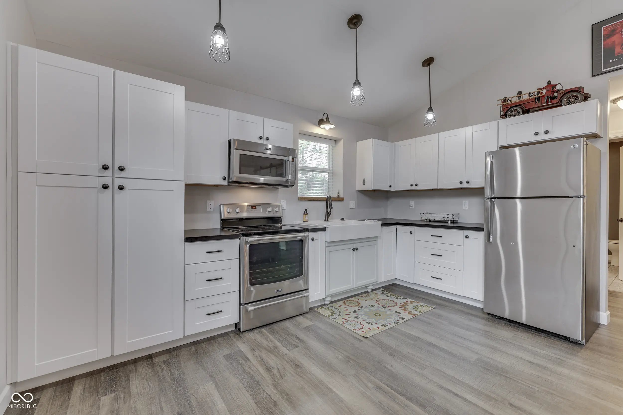 110 N Tresslar Avenue MLS 22051054 Utterback photo 39