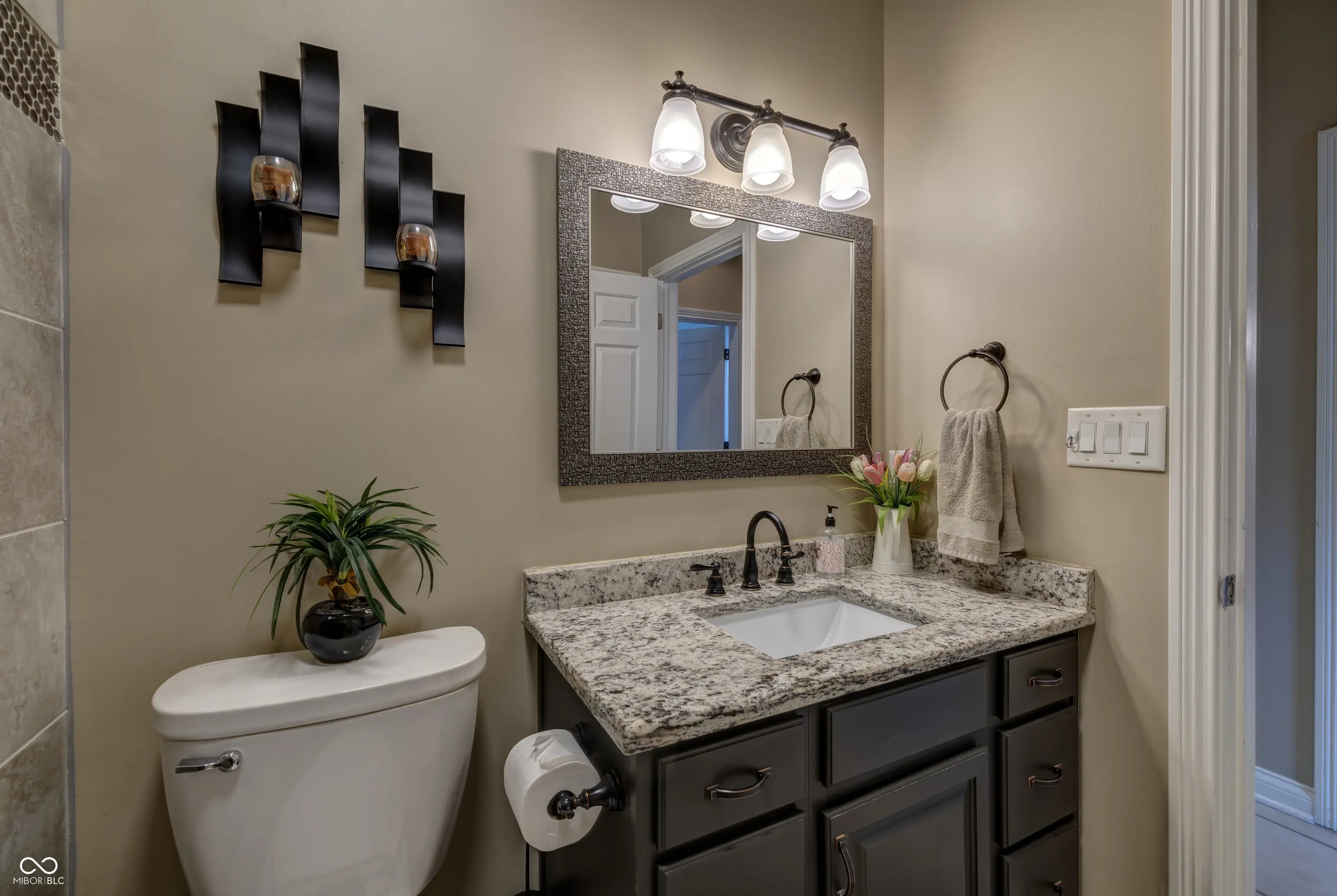 16483 Valhalla Drive MLS 22051067 Sagamore photo 36