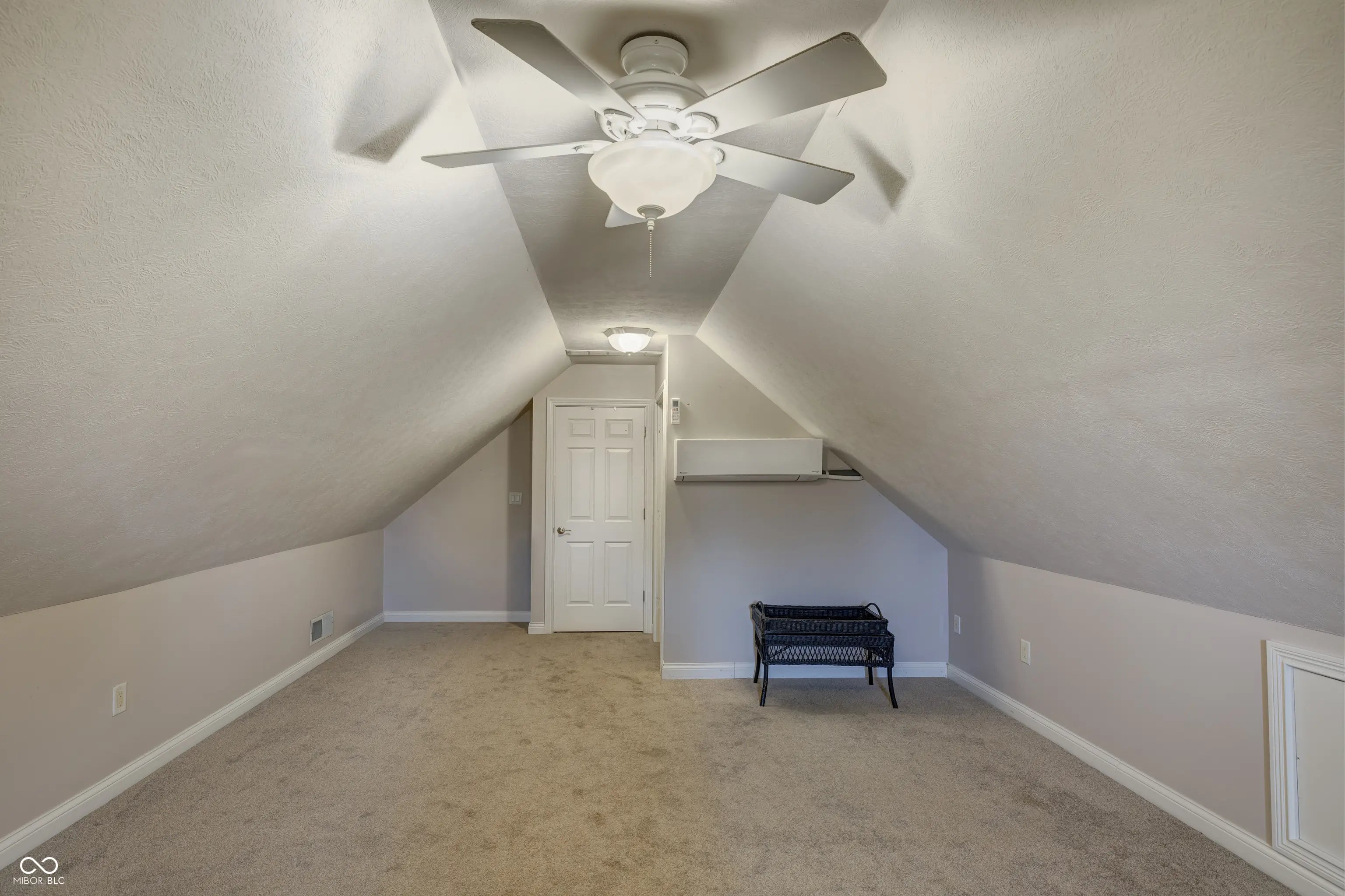 16483 Valhalla Drive MLS 22051067 Sagamore photo 43