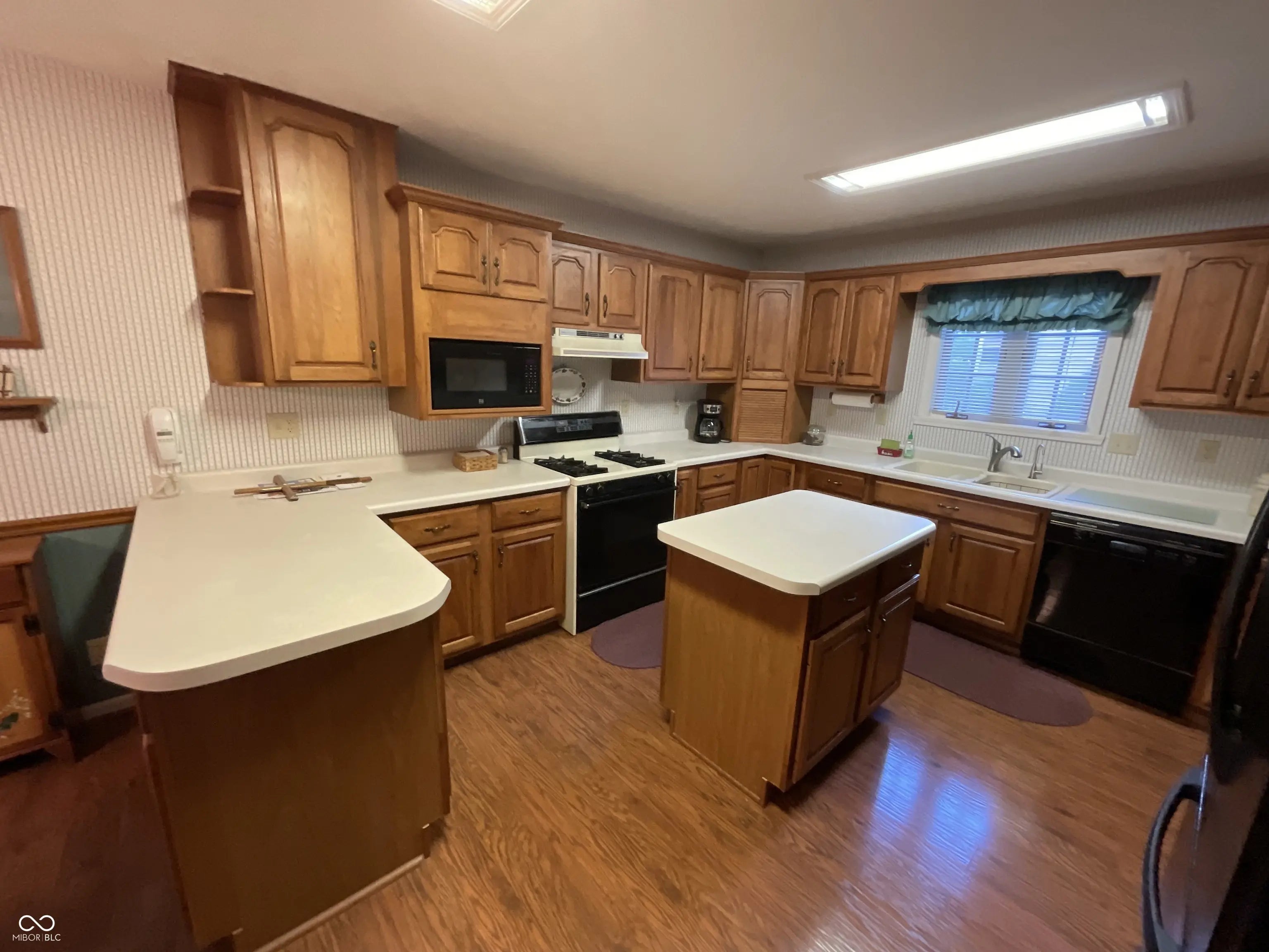 154 N Wildwood Trail MLS 22051072 Raccoon Lake Estates photo 15