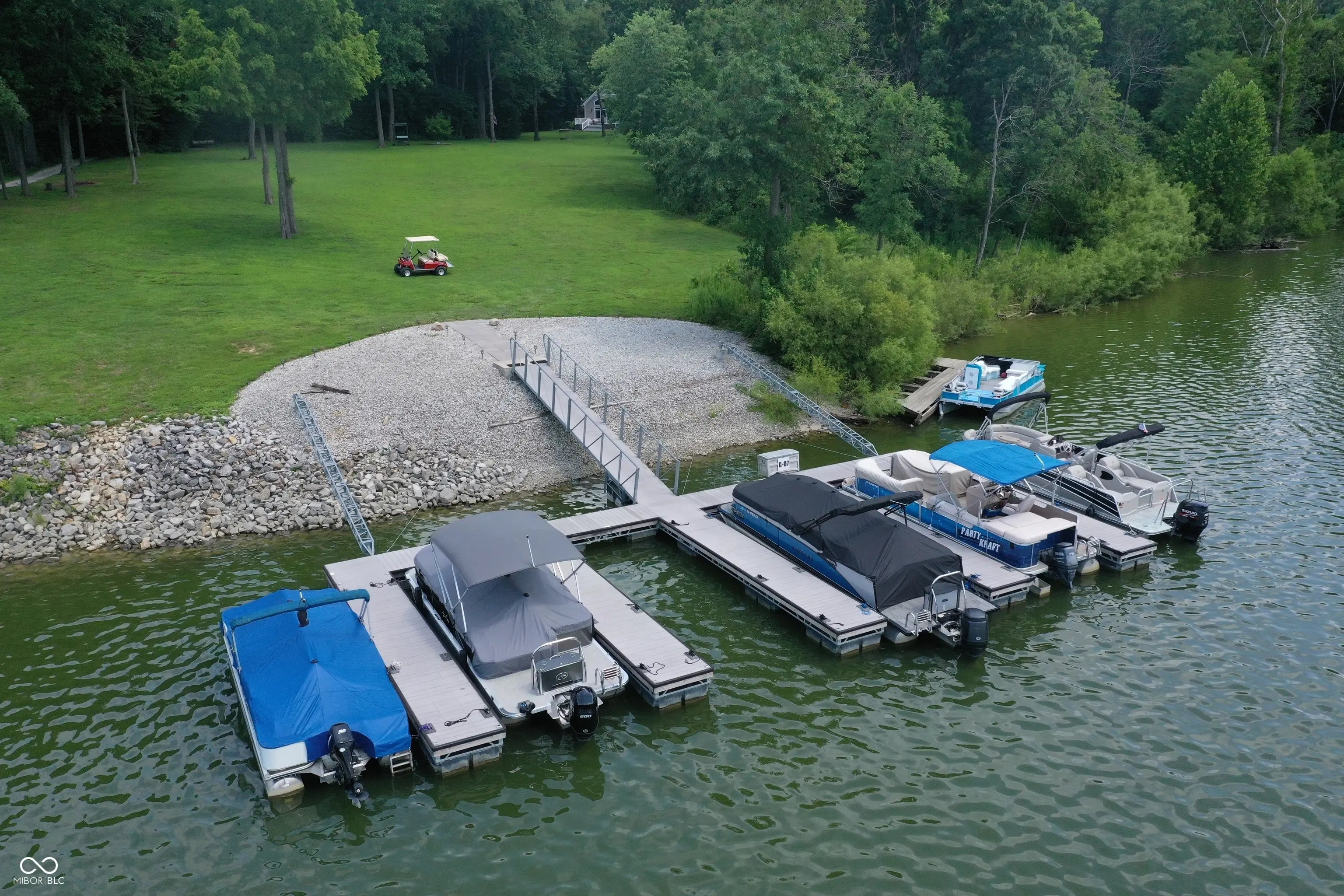 154 N Wildwood Trail MLS 22051072 Raccoon Lake Estates photo 2