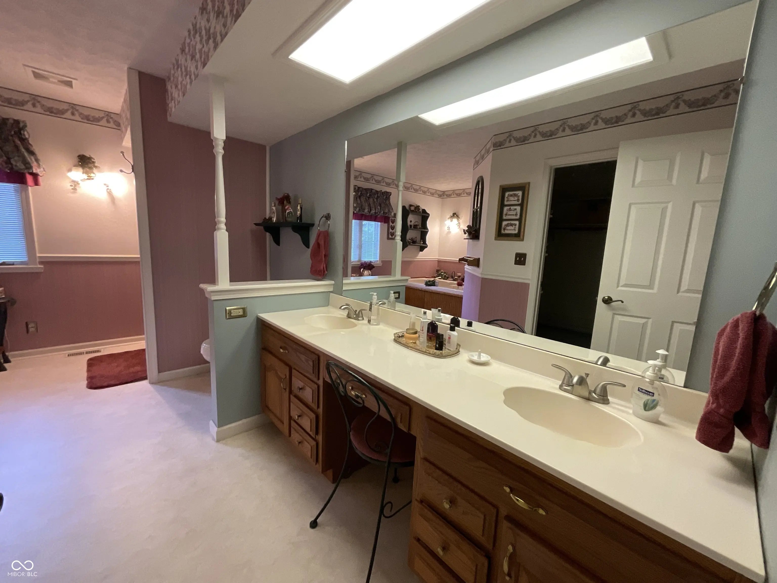 154 N Wildwood Trail MLS 22051072 Raccoon Lake Estates photo 28