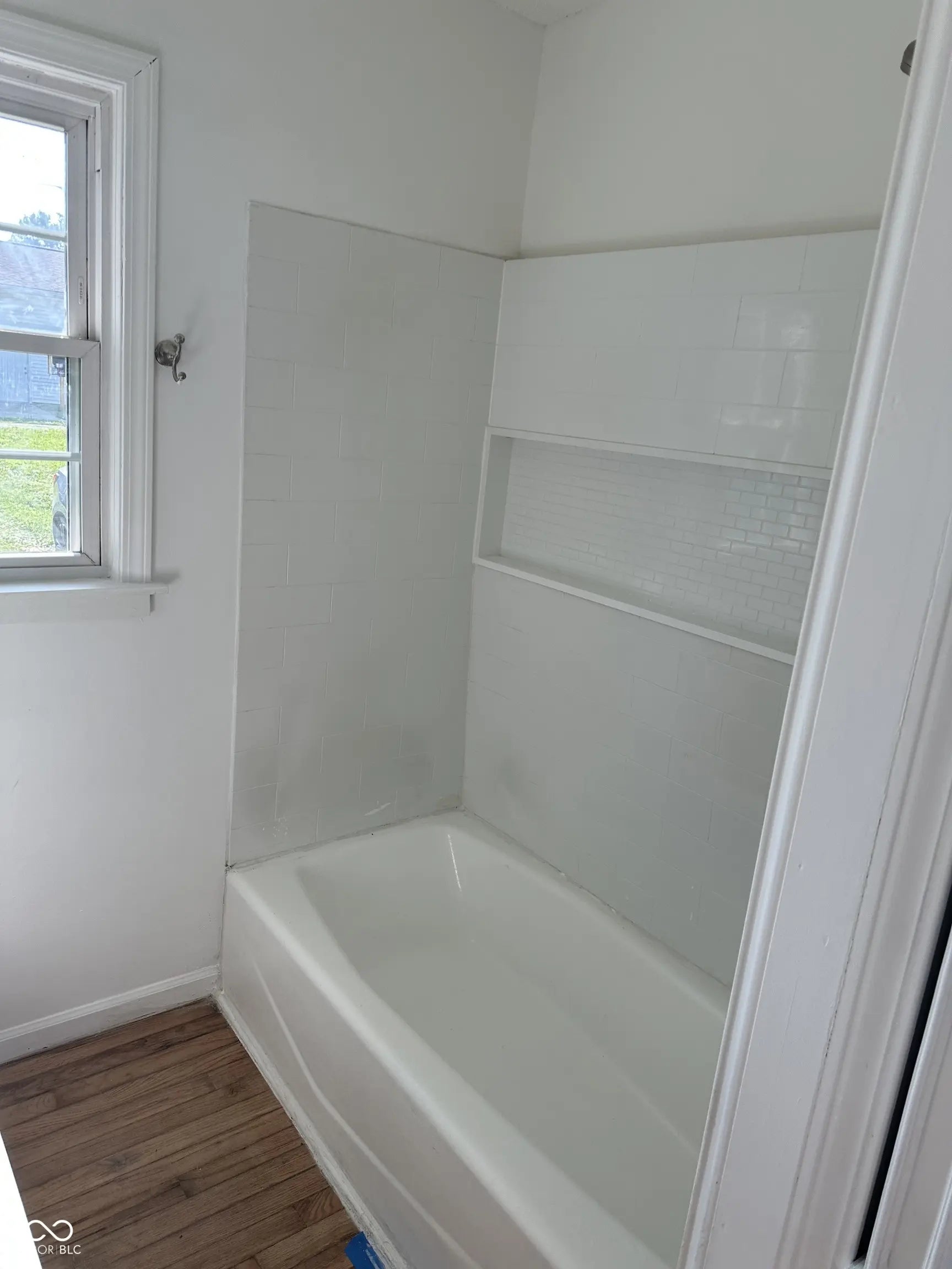 129 S Carlisle Street MLS 22051184 Dawsons Add 1 photo 3