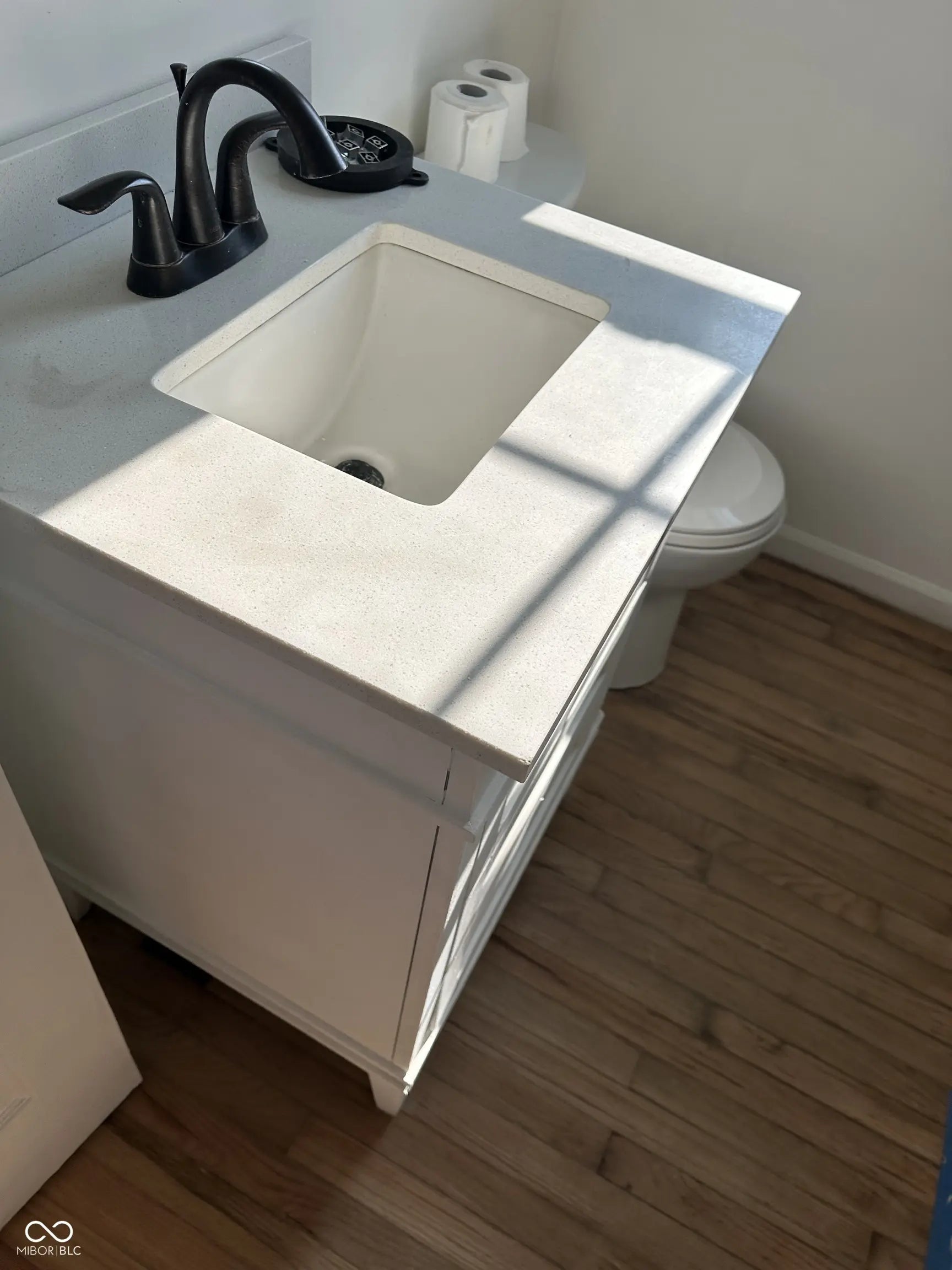 129 S Carlisle Street MLS 22051184 Dawsons Add 1 photo 4