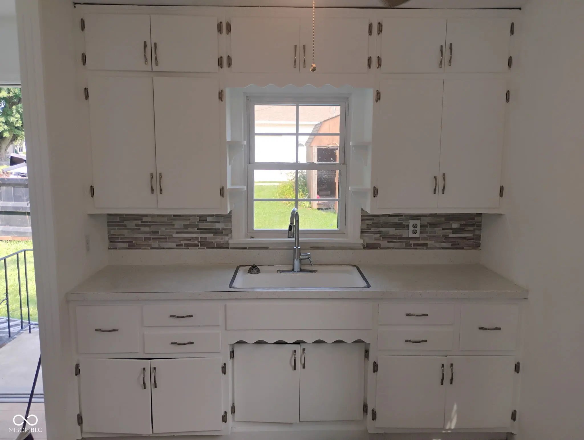 129 S Carlisle Street MLS 22051184 Dawsons Add 1 photo 7