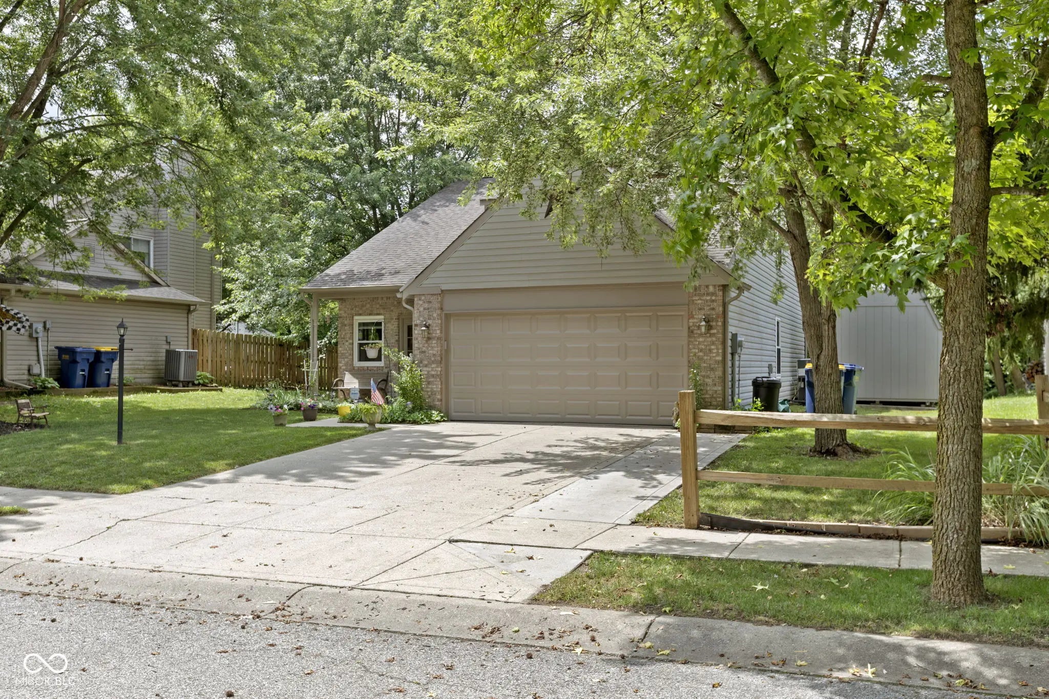 Photo of 7546 Dry Branch Court Indianapolis, IN 46236
