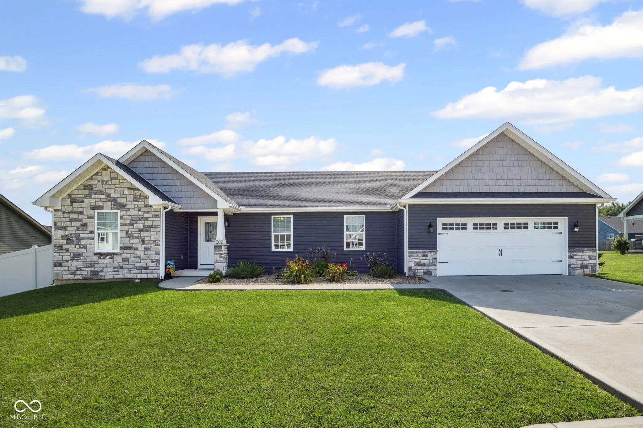 202 Diamond Lane, Crawfordsville