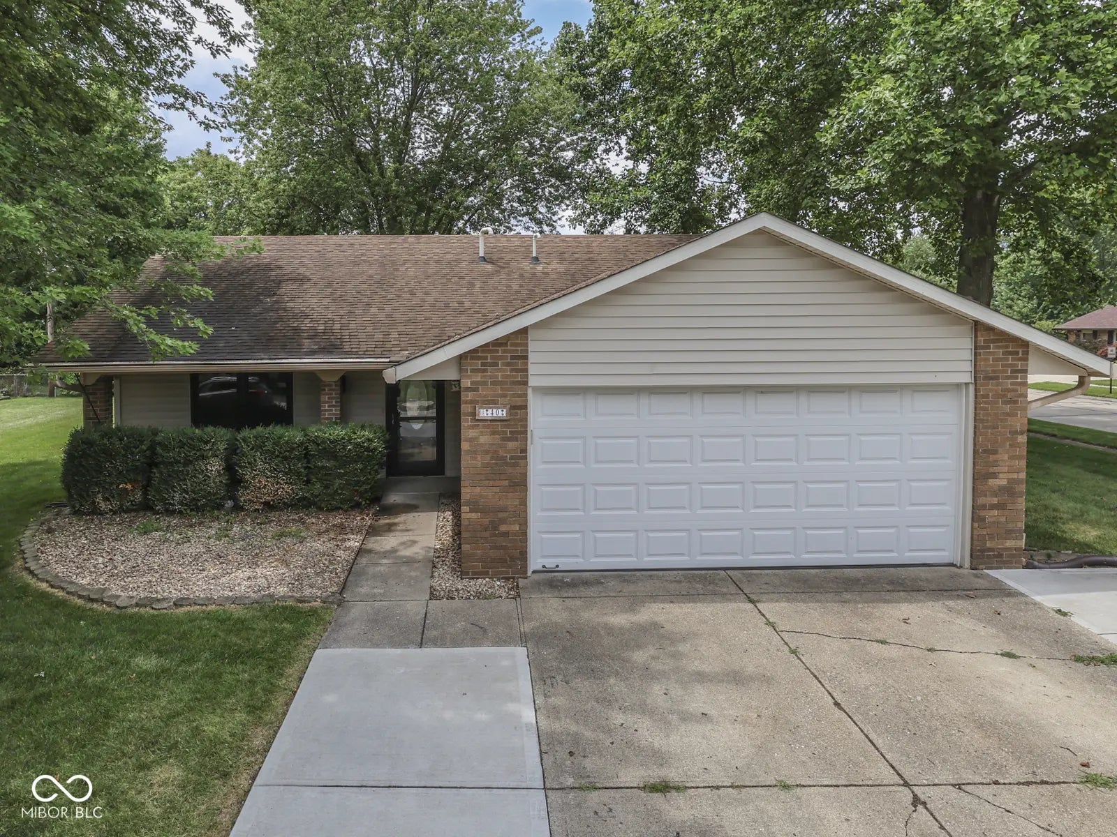 40 Village Road, Bargersville