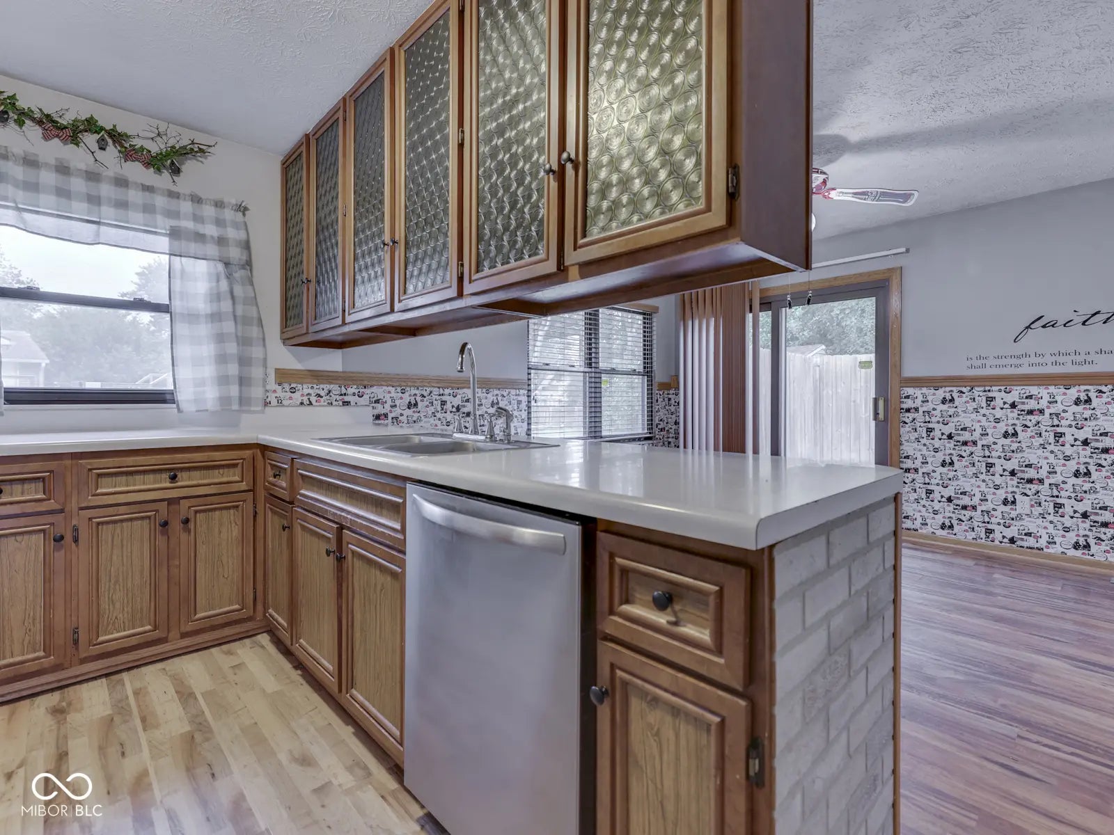 40 Village Road MLS 22051251 Three Notch Village photo 16