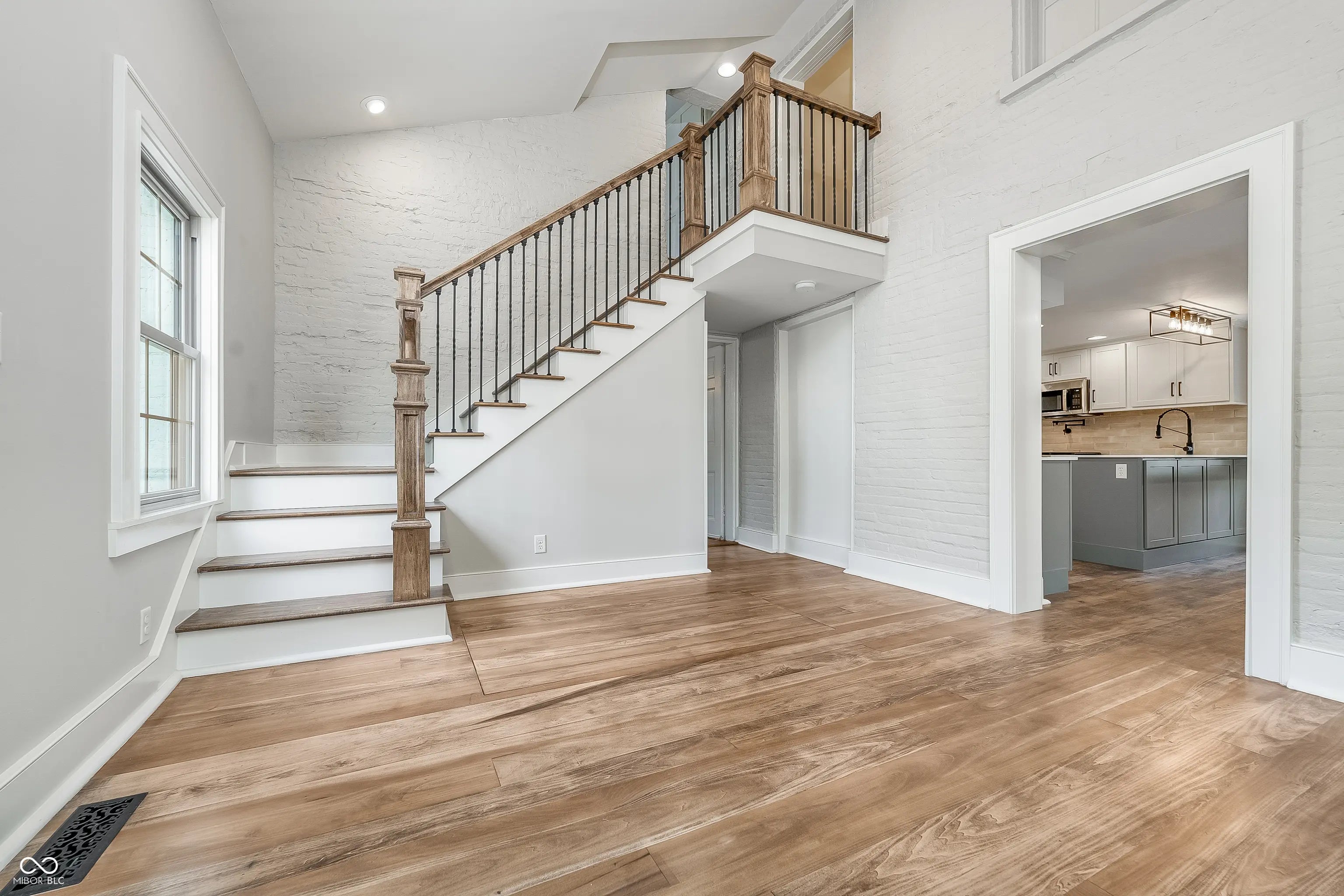 200 W Main Street MLS 22051274 No Subdivision photo 18