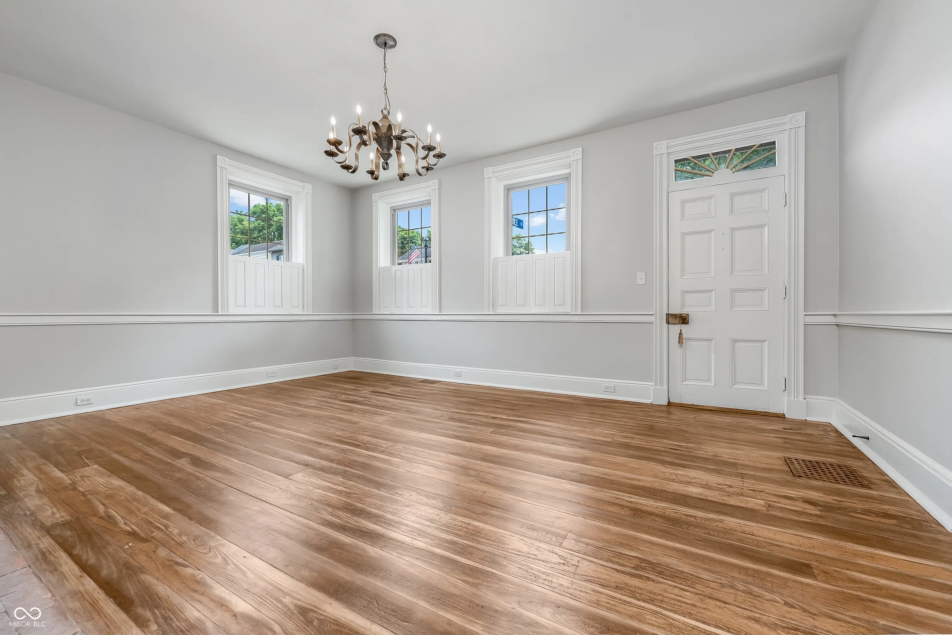 200 W Main Street MLS 22051274 No Subdivision photo 38