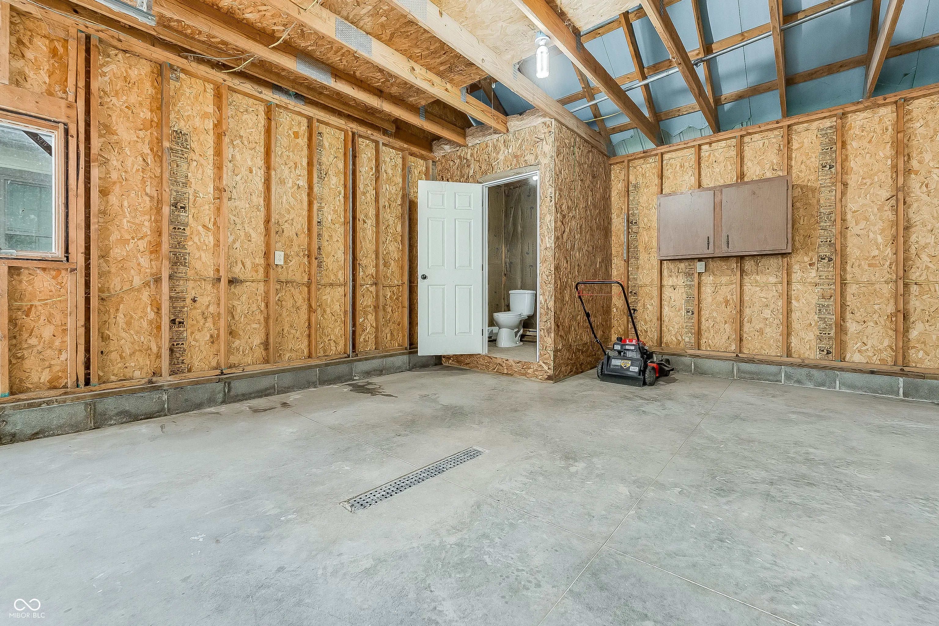 200 W Main Street MLS 22051274 No Subdivision photo 43