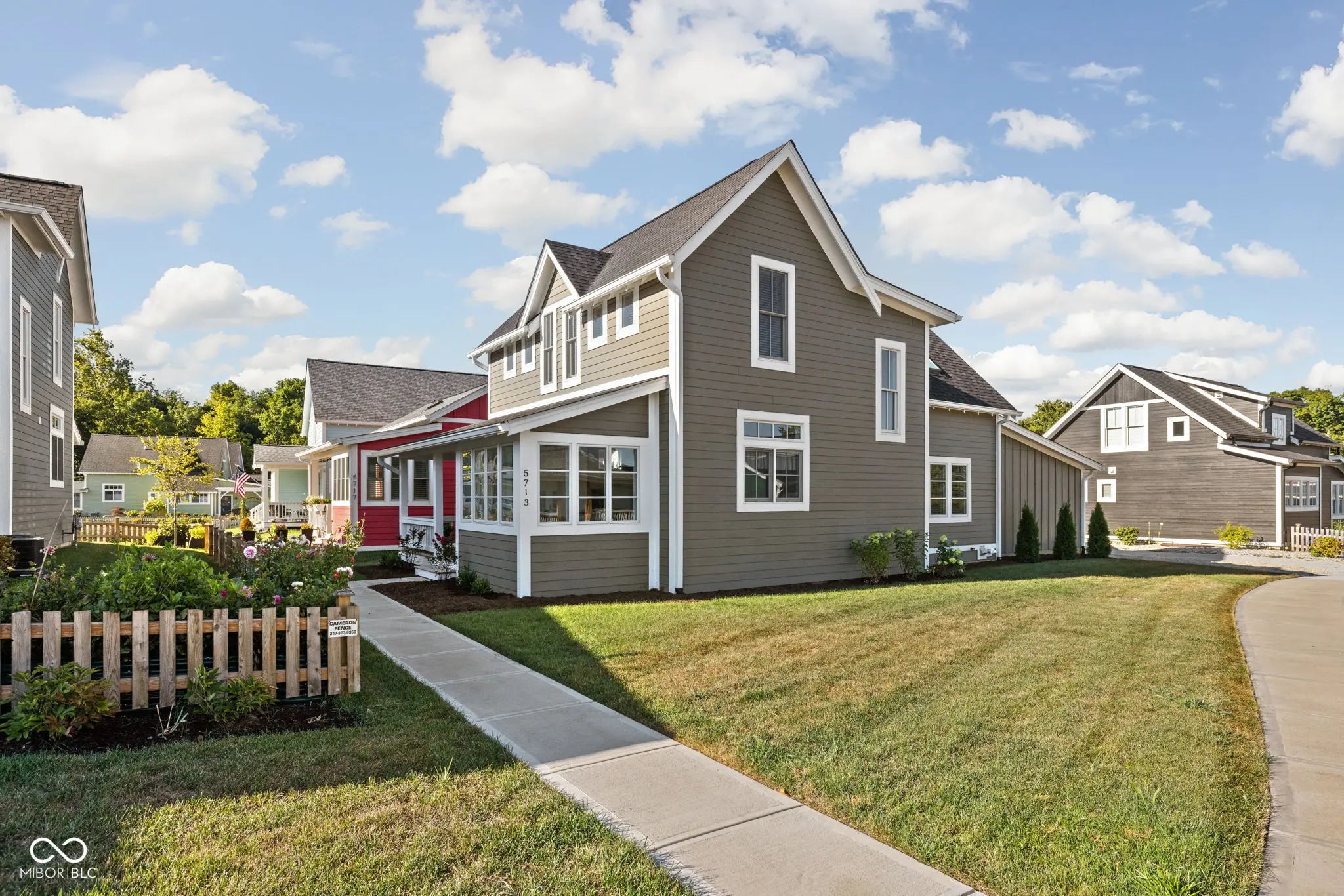 5713 Upper Garden Way, Zionsville