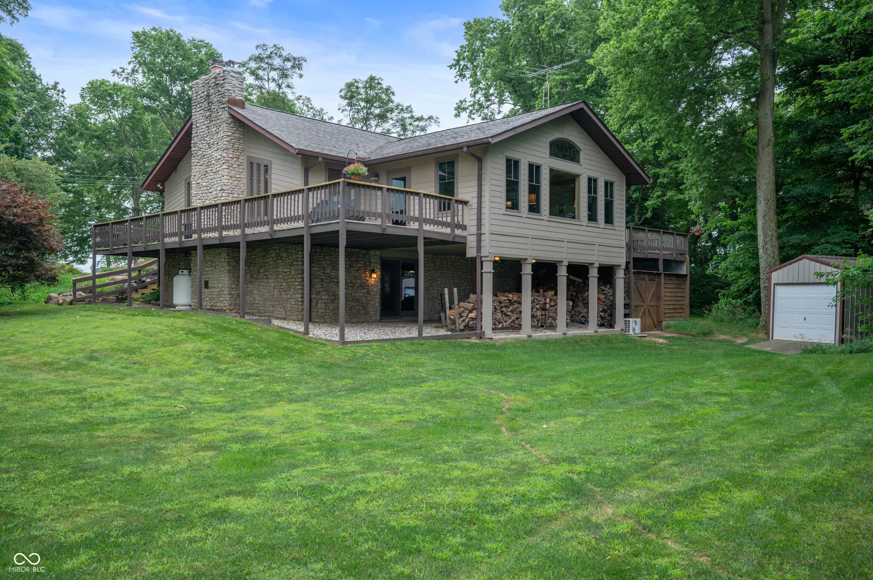 3061 N 350 E, Rushville