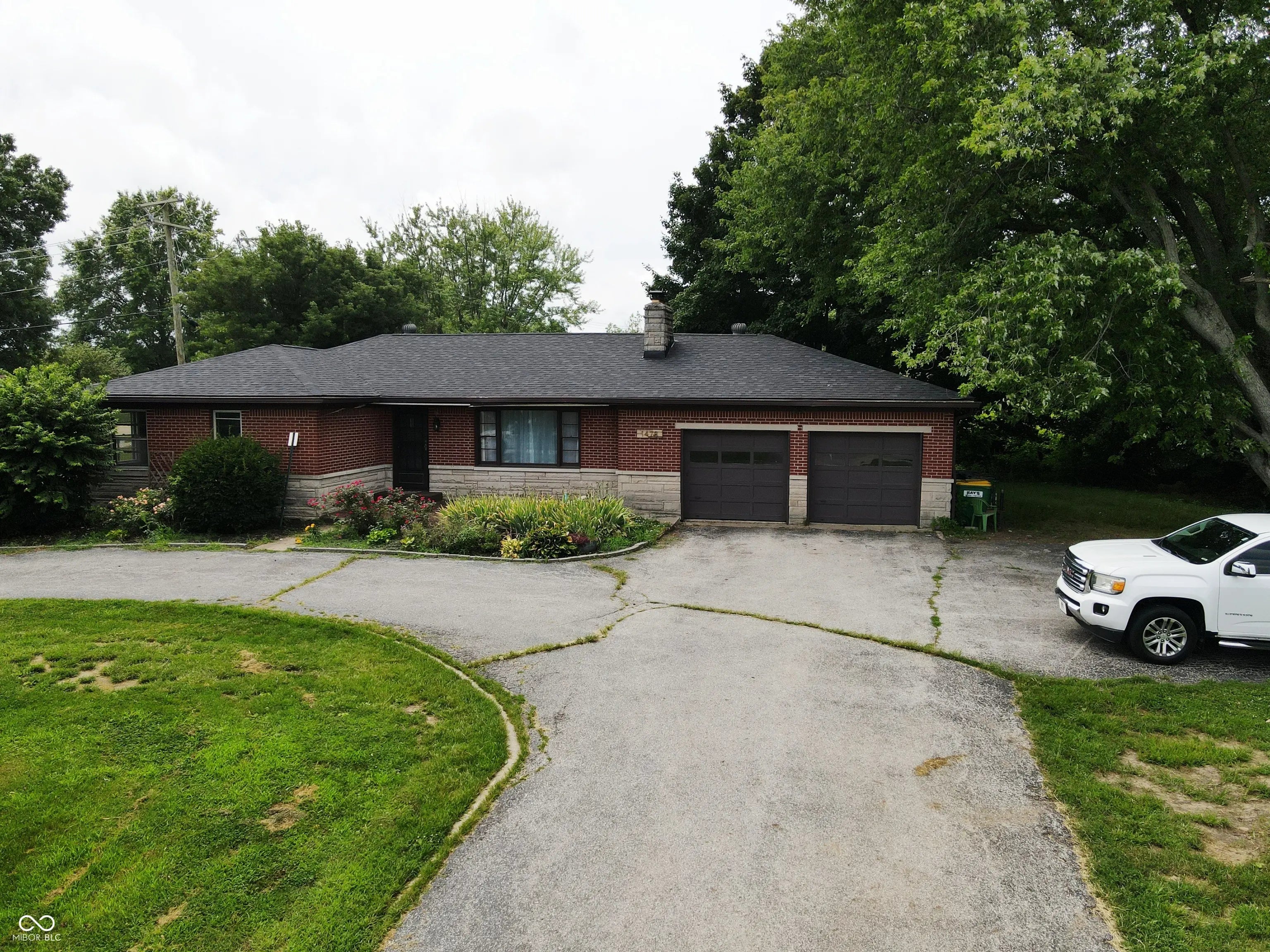 1478 S Avon Avenue, Avon